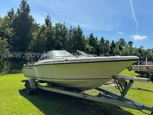 2009 Key West Dual Console 19ft w trailer (227424 NB)