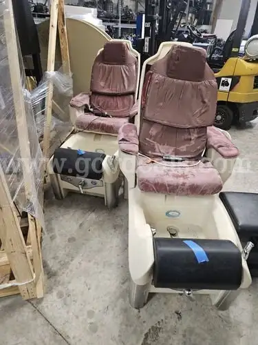 Footspas and Pedicure Carts with Pedicure Stool (227785 NB)