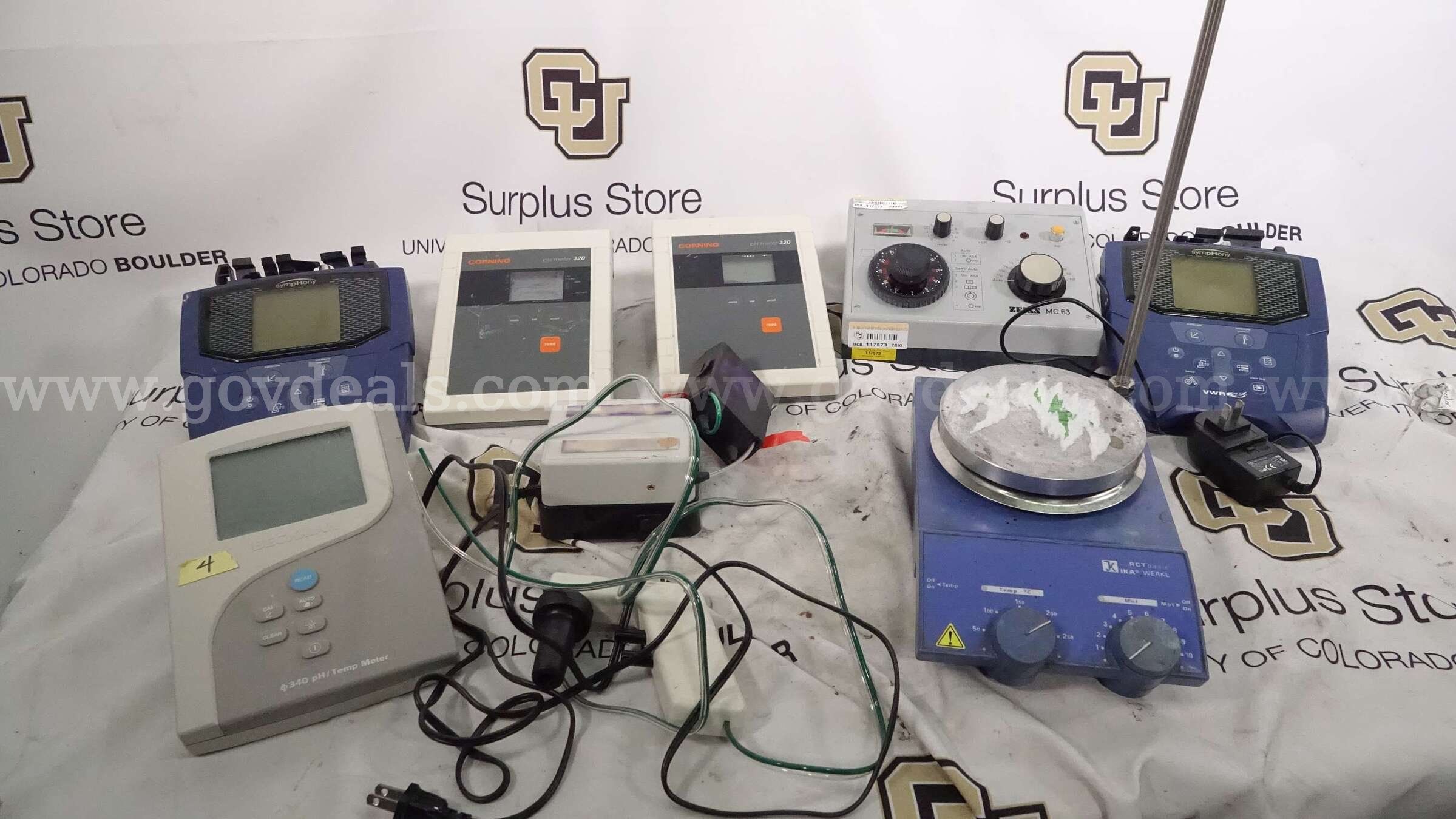 Lot of Meters Beckman SympHony Zeiss IKA Werke Drummond Scientific Corning PH Meter