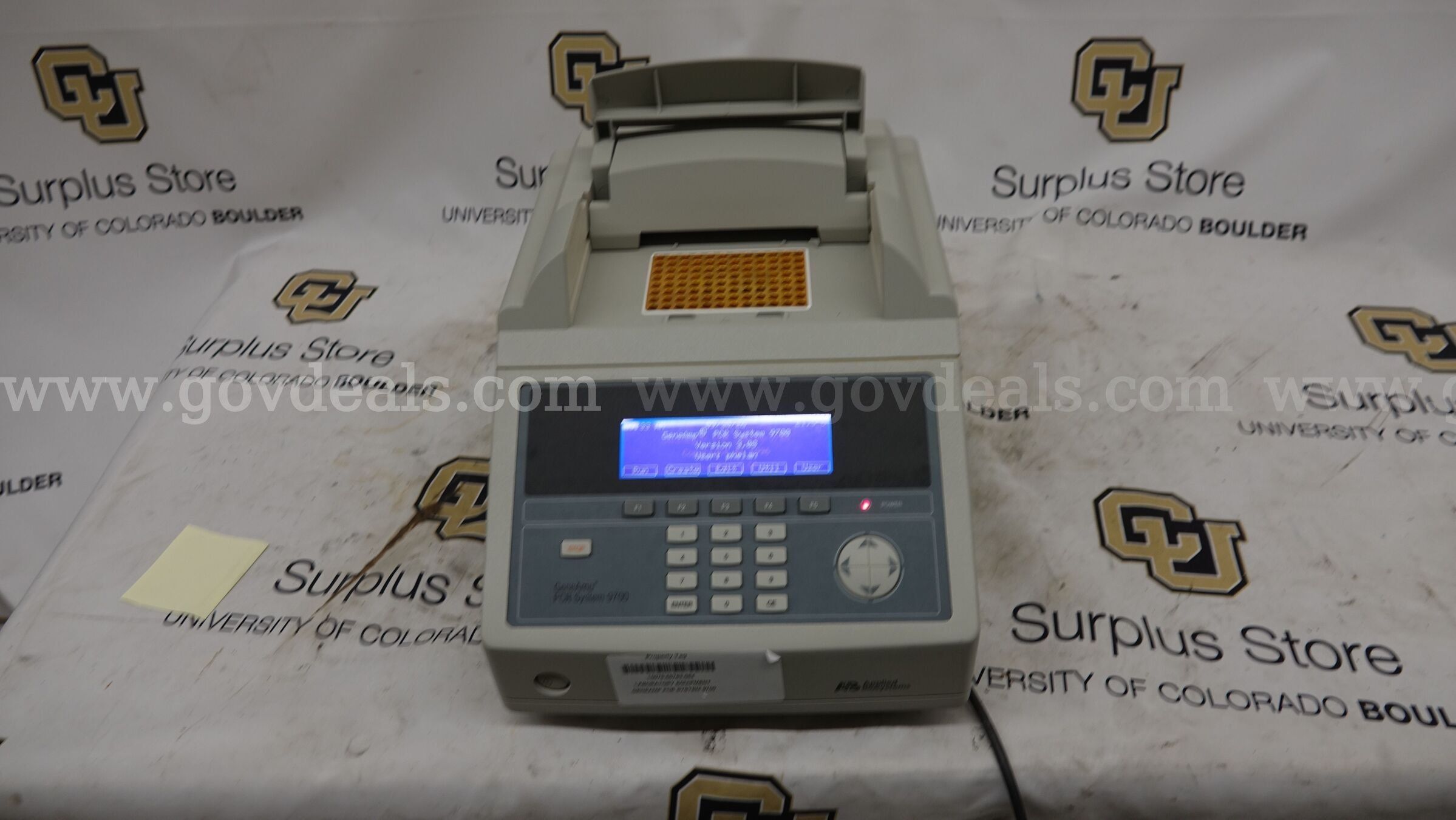 Applied Biosystems GeneAmp PCR System 9700