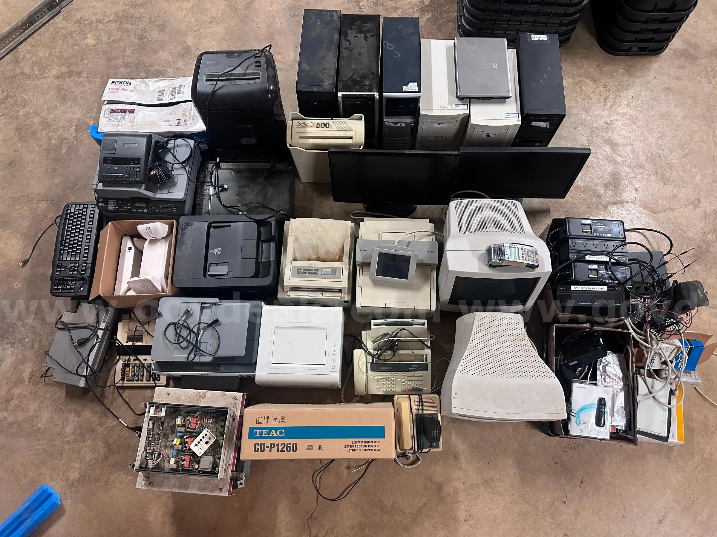 Lot Copiers Fax Machine Scanners Computer Towers Monitors UPS Misc Office Electronics - Non-Working