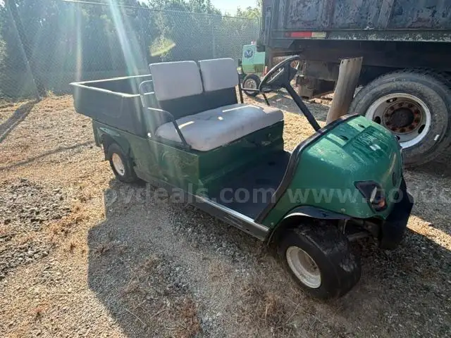 Yamaha cart with dump bed
