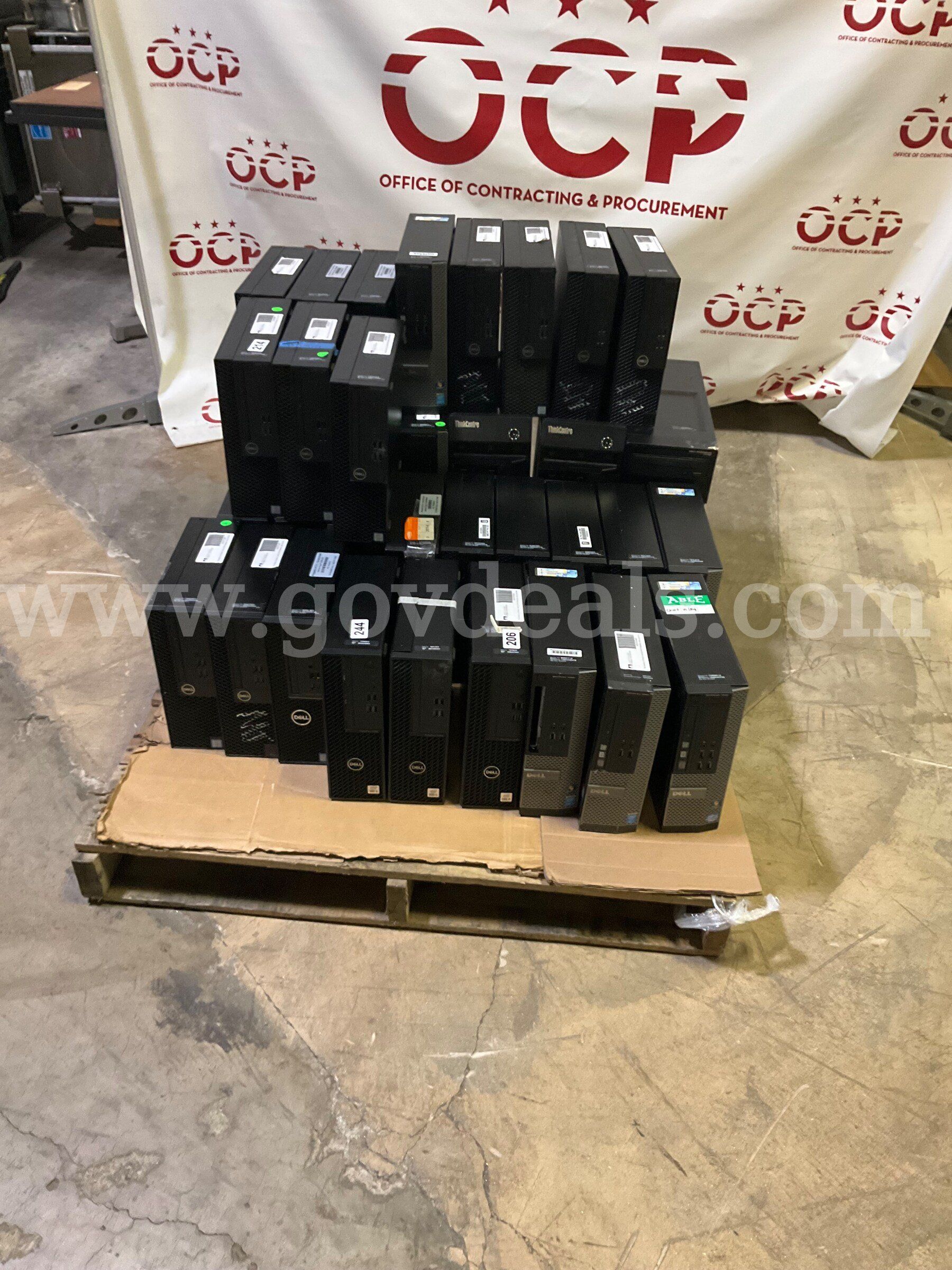 DELL CPUs - 34 UNITS (POWER ON)
