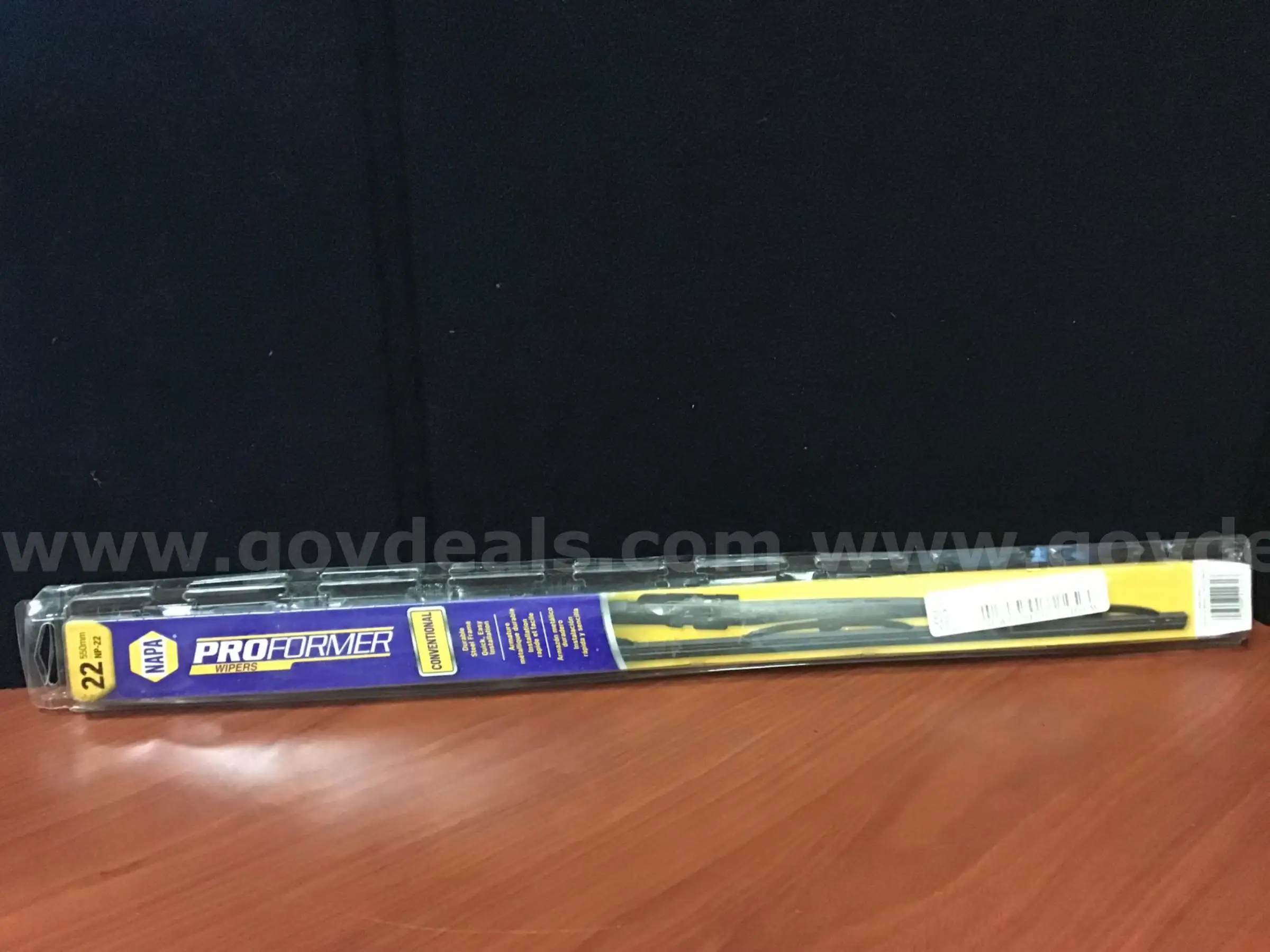 NEW 22 WINDSHIELD WIPERS (11 UNITS)