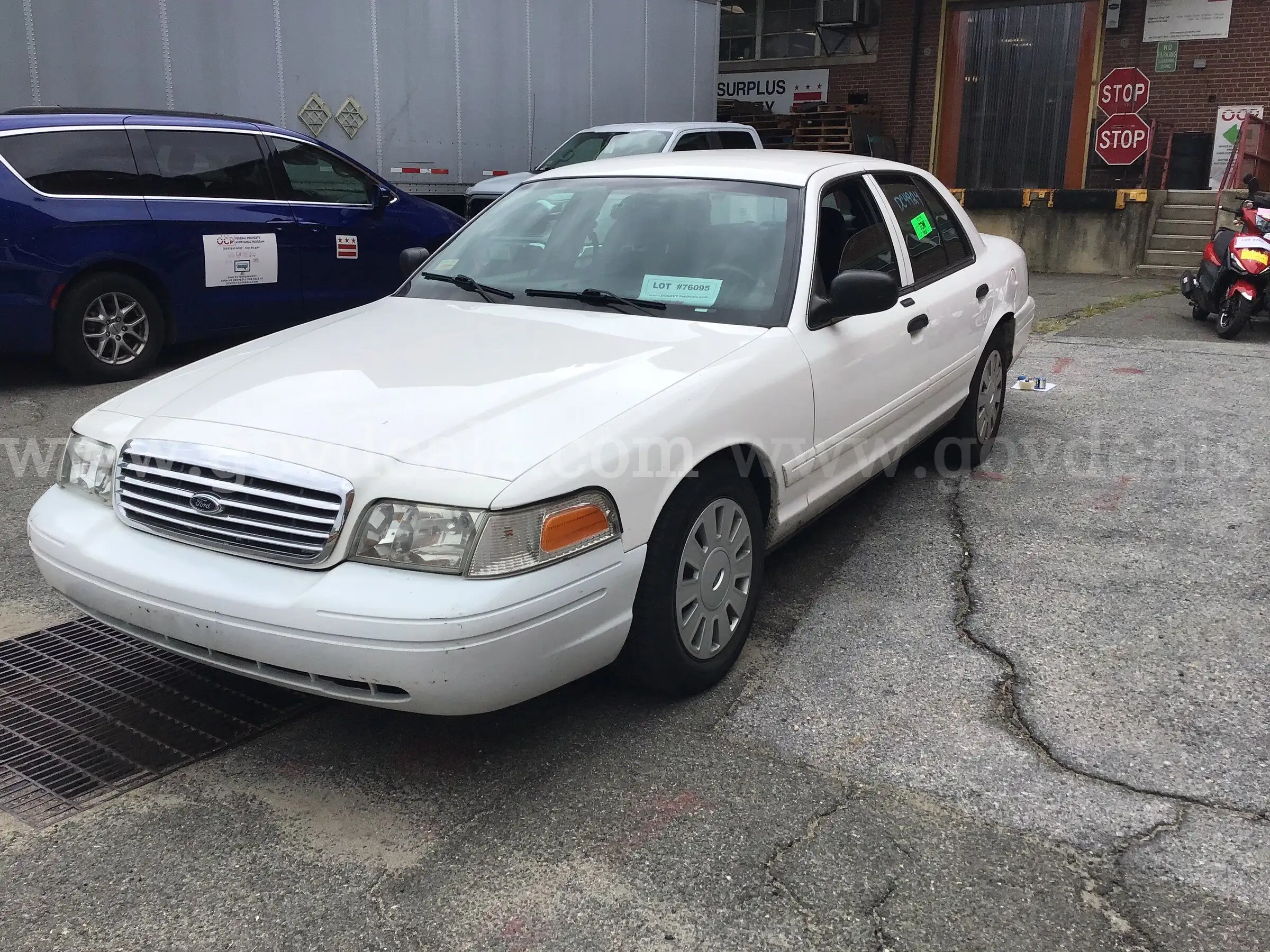 2012 Ford Crown Victoria