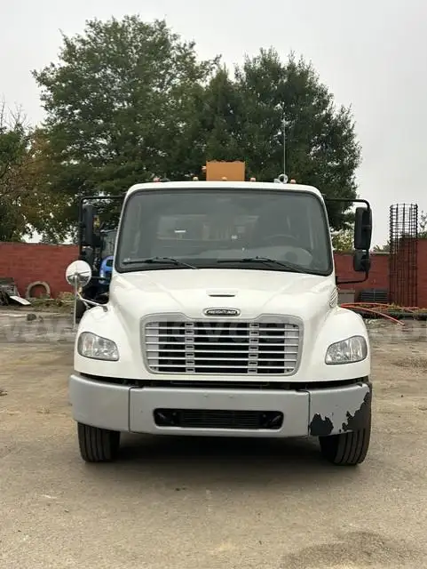 2019 Freightliner M2
