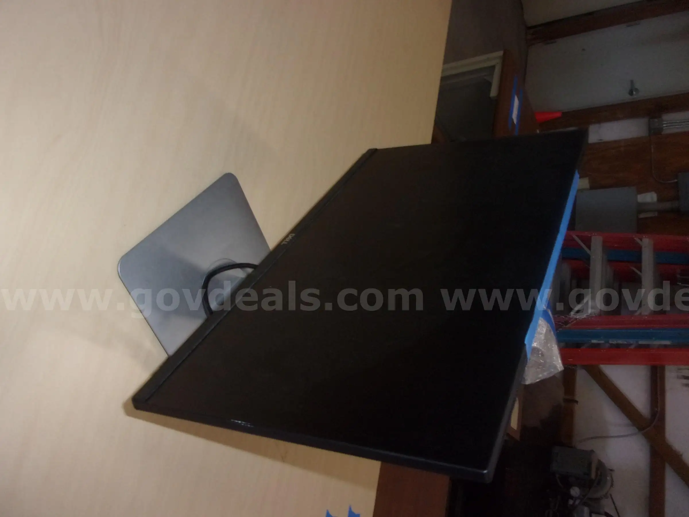 Dell P2219H
