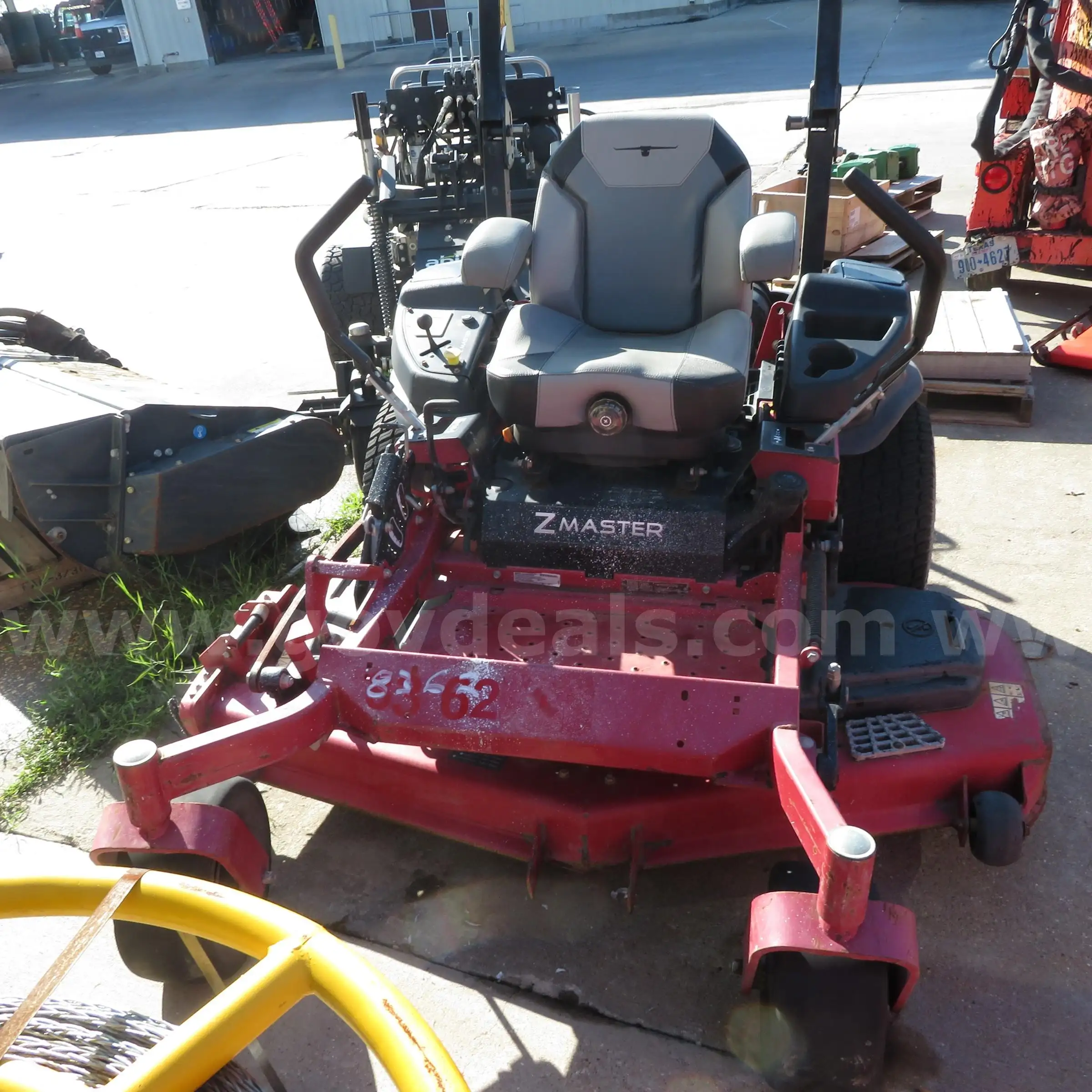 Toro 6000 Series 60 in. (152 cm) 26.5 hp 747cc