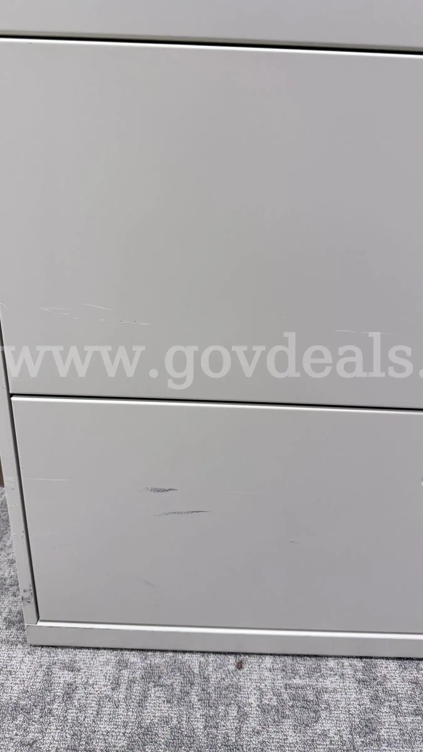 Large Filing Cabinet with broken lock