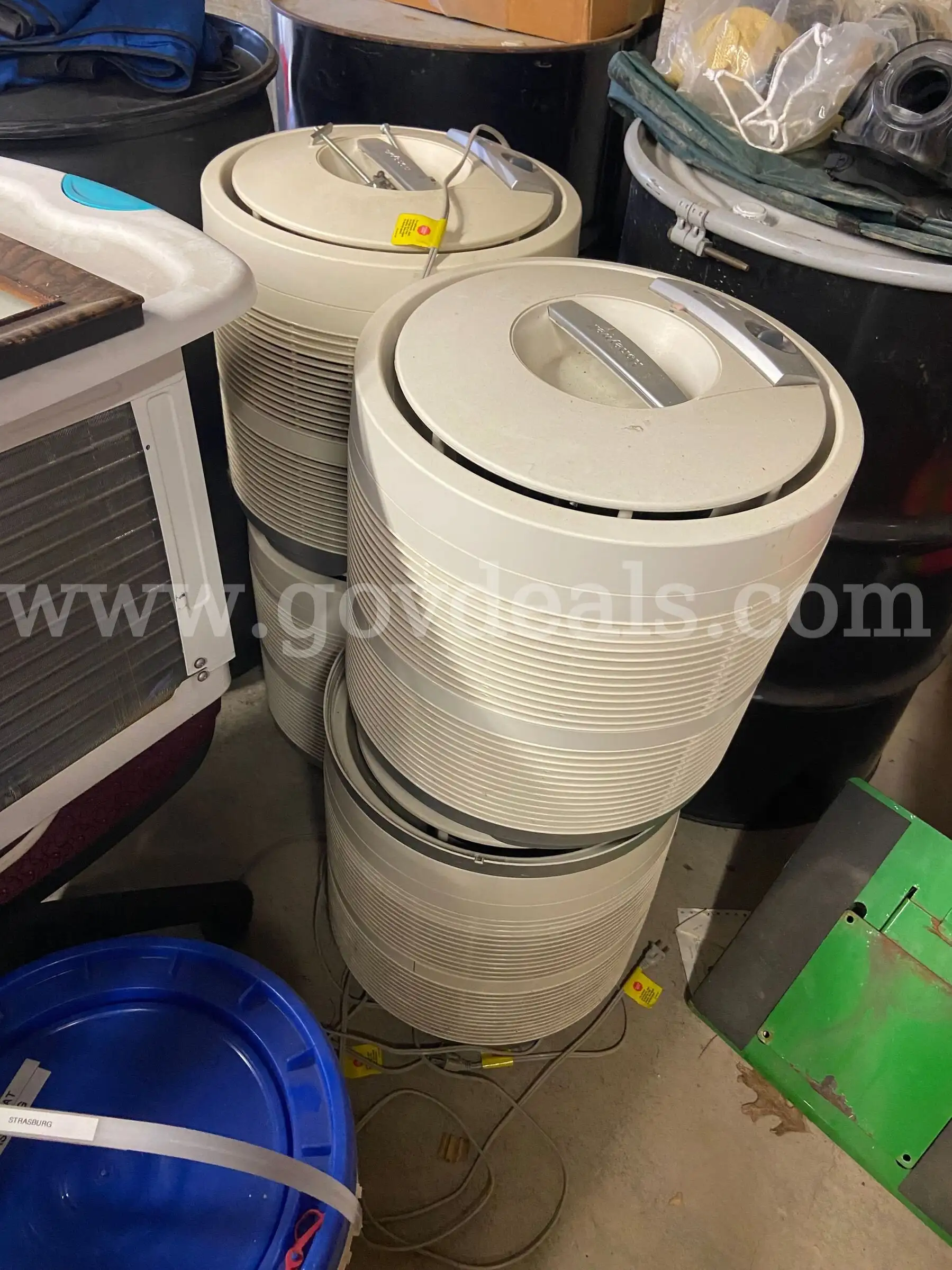 4 Honeywell room air filters