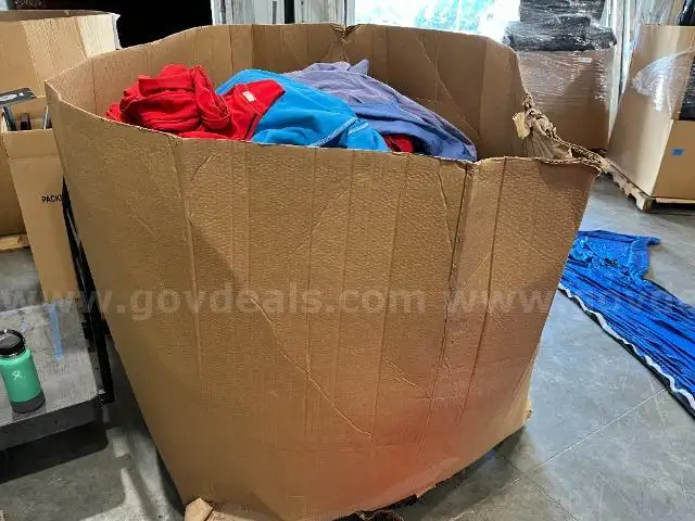 48 x 40 x 55 Gaylord Box of wind breaks of various sizes. Mostly triangles.