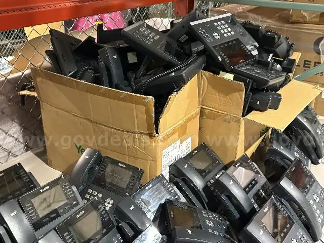 Lot of Yealink IP Desk Phones