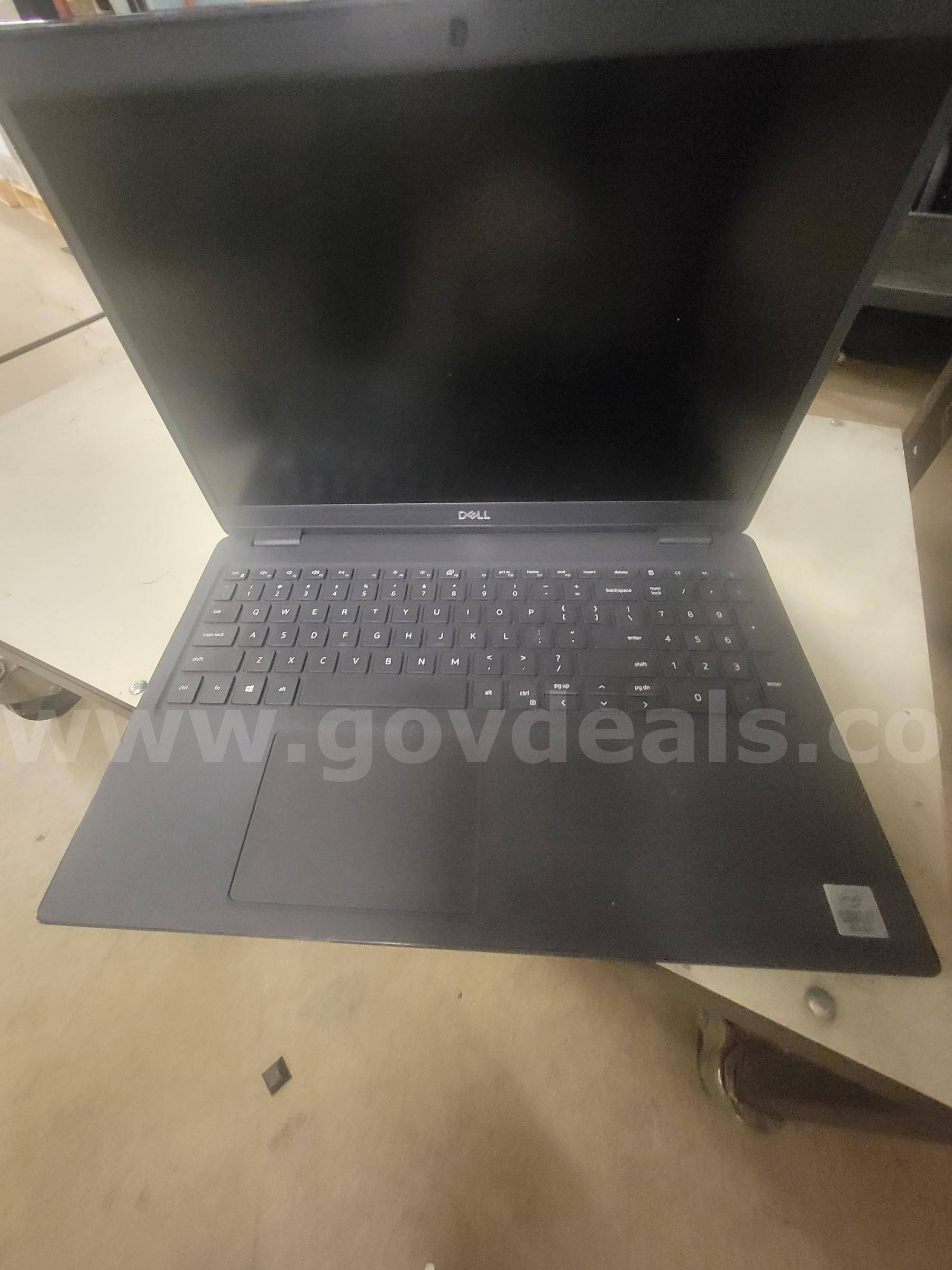 LOT OF 8 LAPTOPS