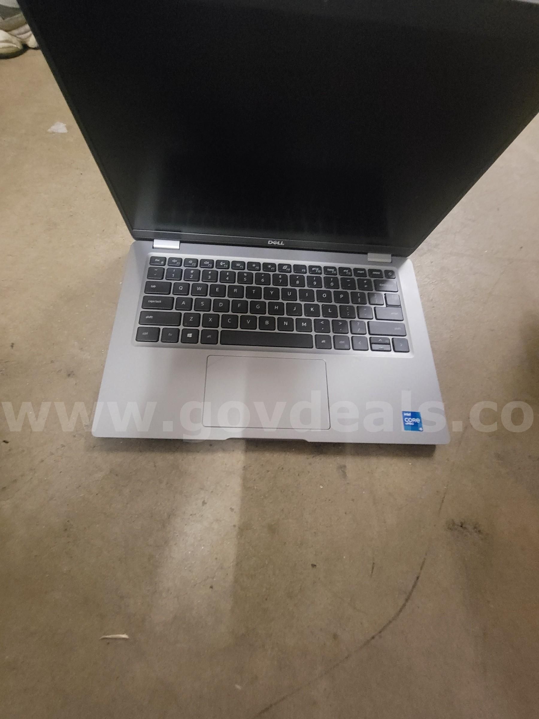 LOT OF 23 LAPTOPS
