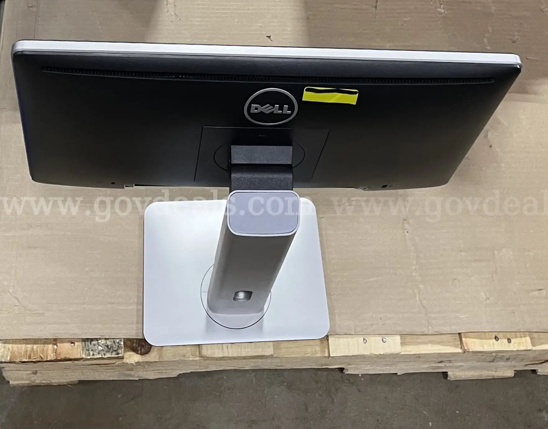 (30 ASSETS) MONITORS TABLETS LAPTOPS