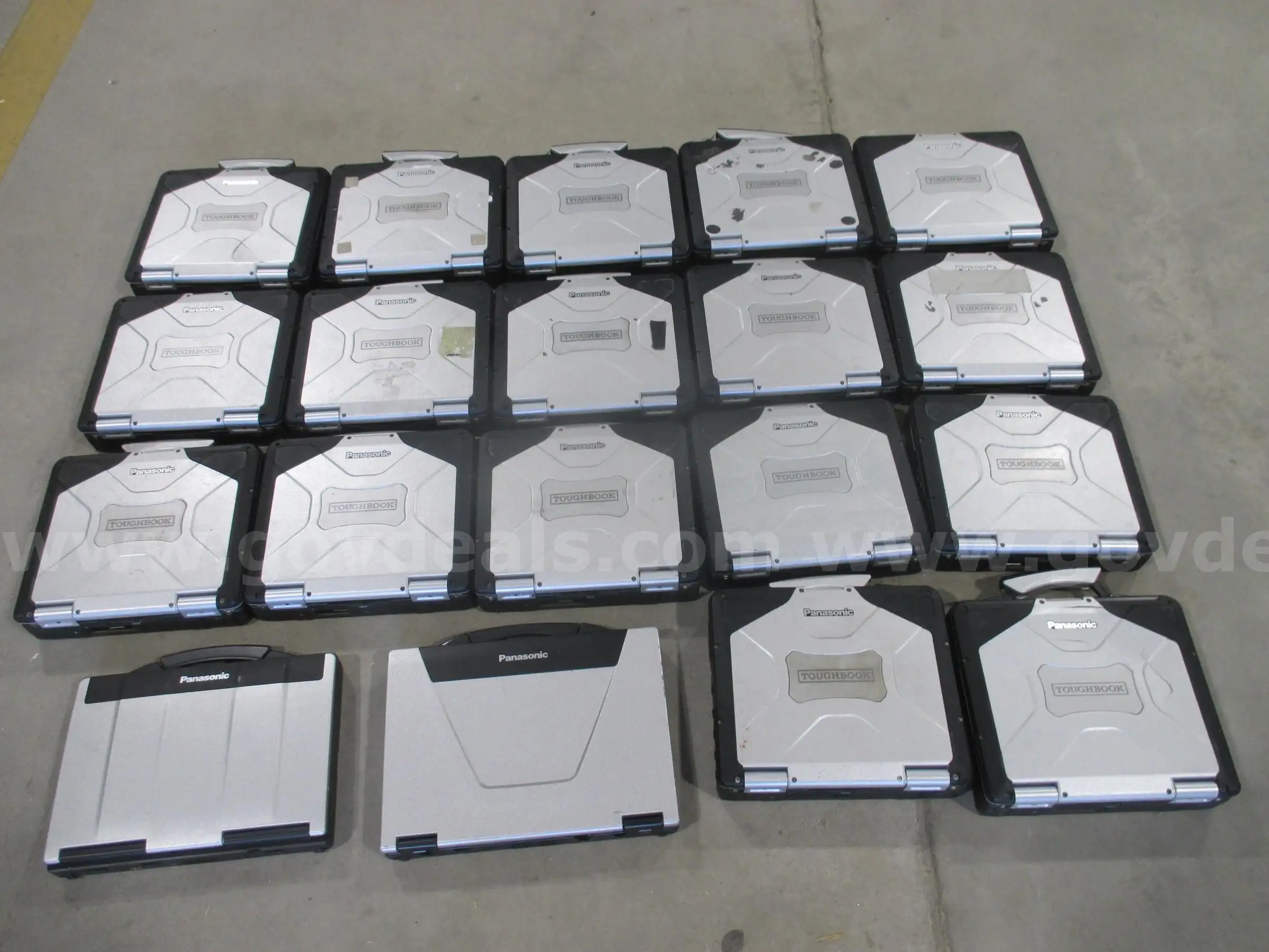 Panasonic Toughbook Computers (19 Items)