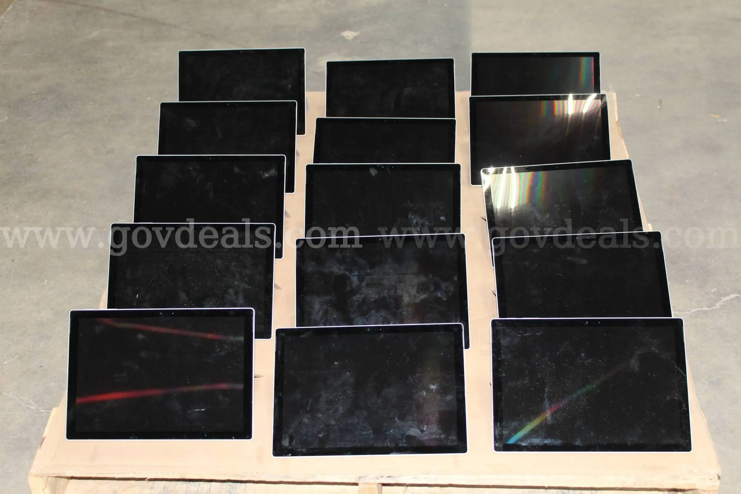 (22 ASSETS) MONITORS PRINTER TABLETS