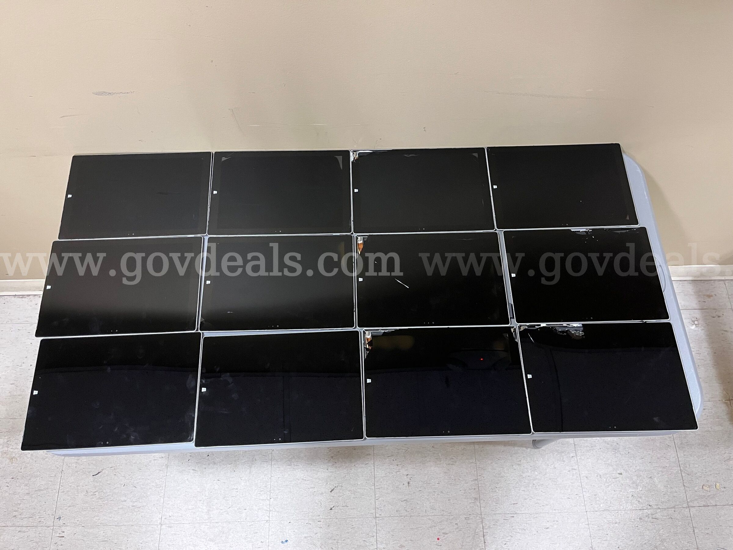One Lot of (20) twenty Microsoft Surface Pro 3