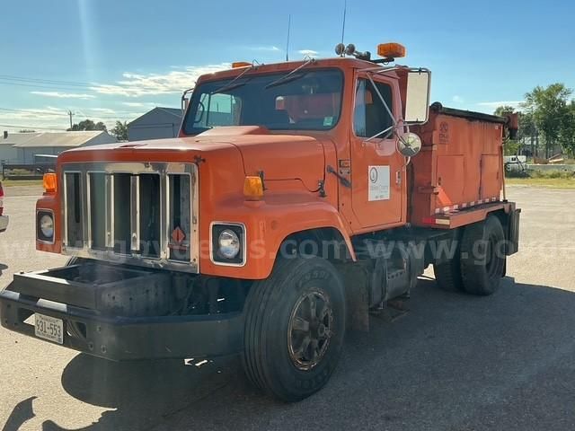 1990 International 2554