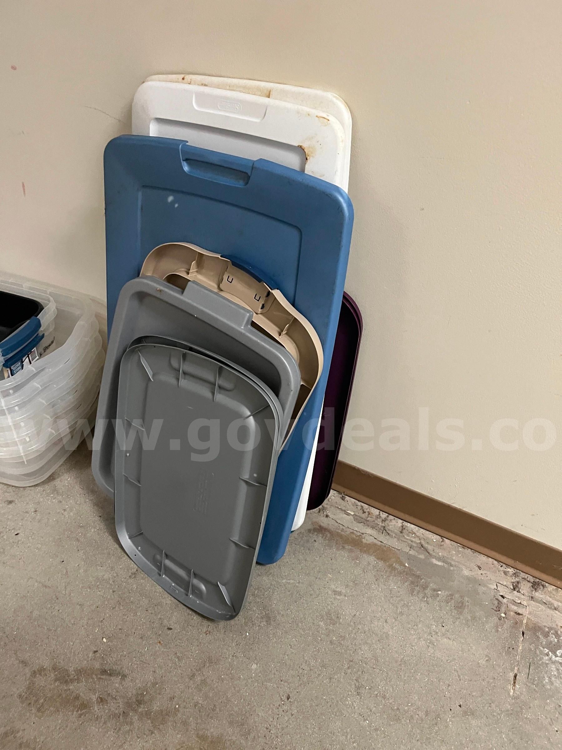 Plastic storage totes bins - Assorted sizes