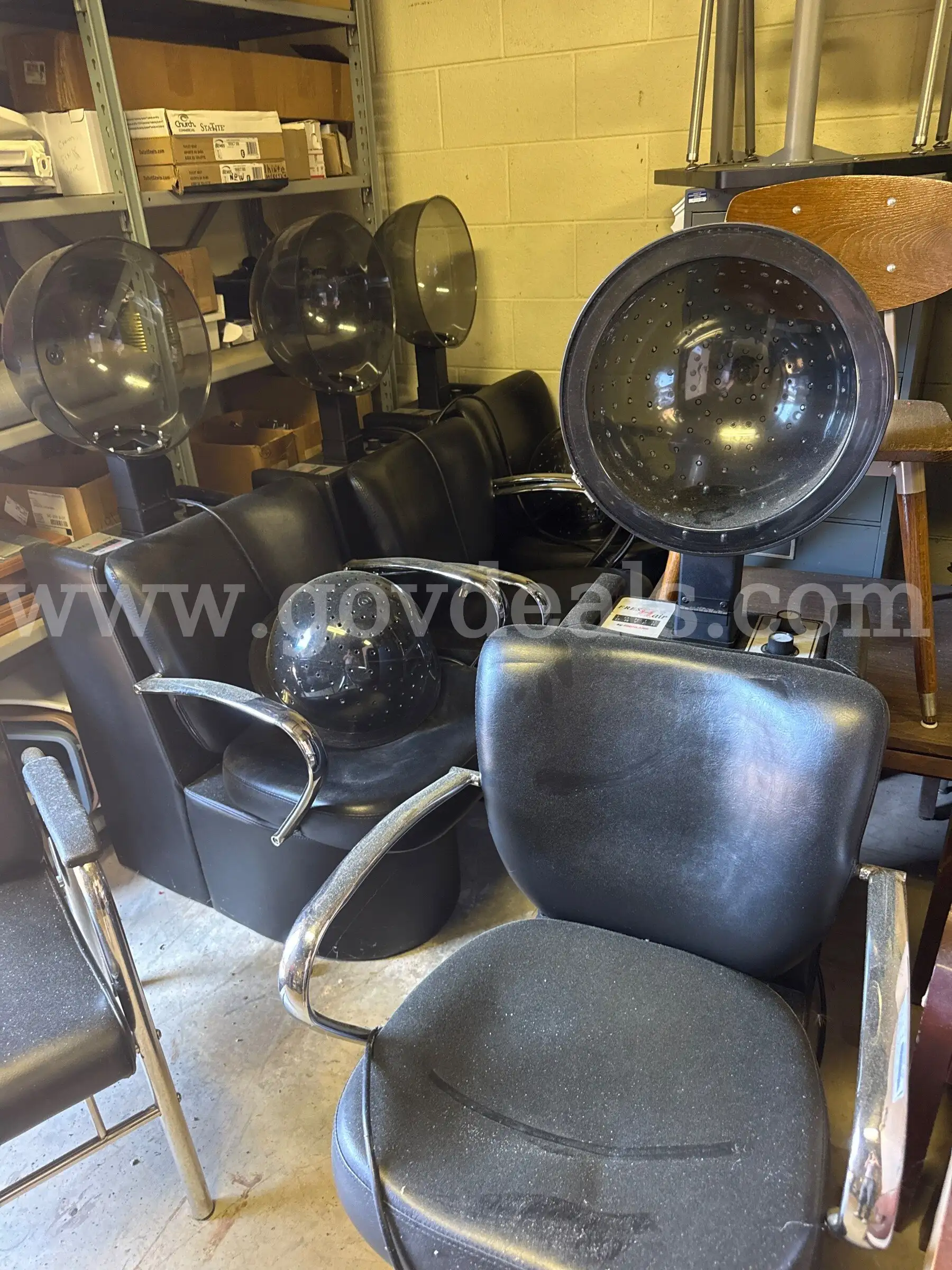 4 dryer chairs