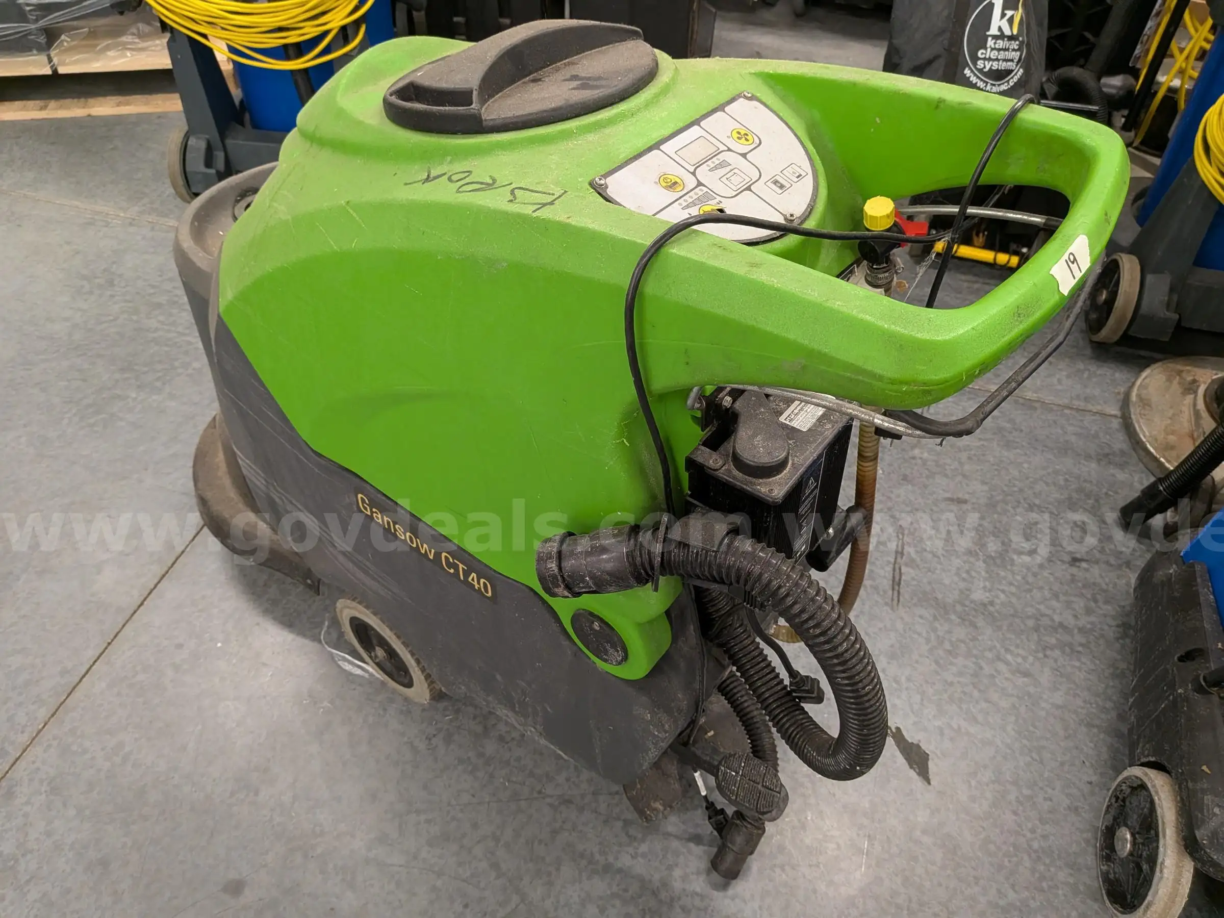 CT40 B50