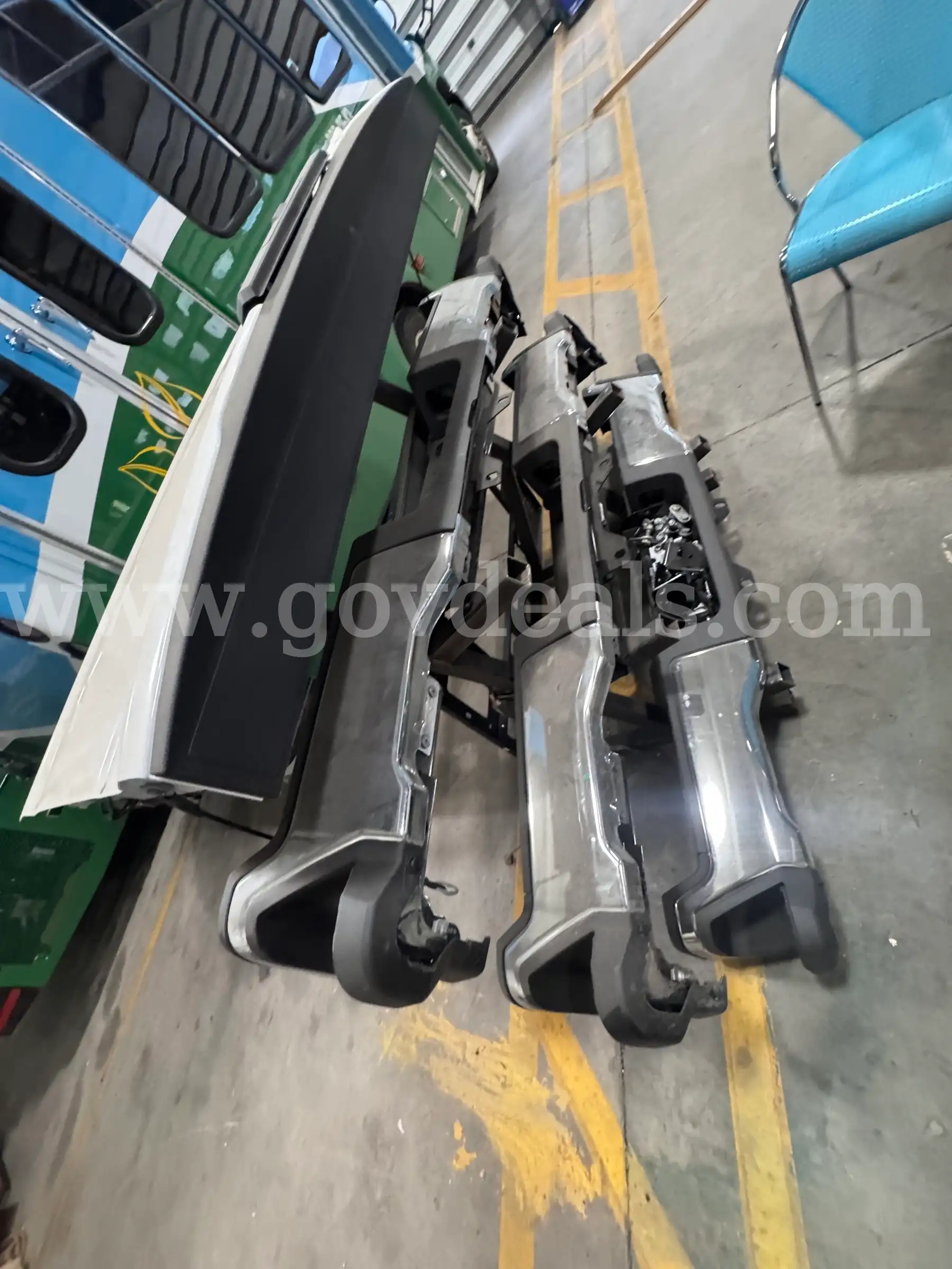 2025 Ford F350 REAR BUMPER