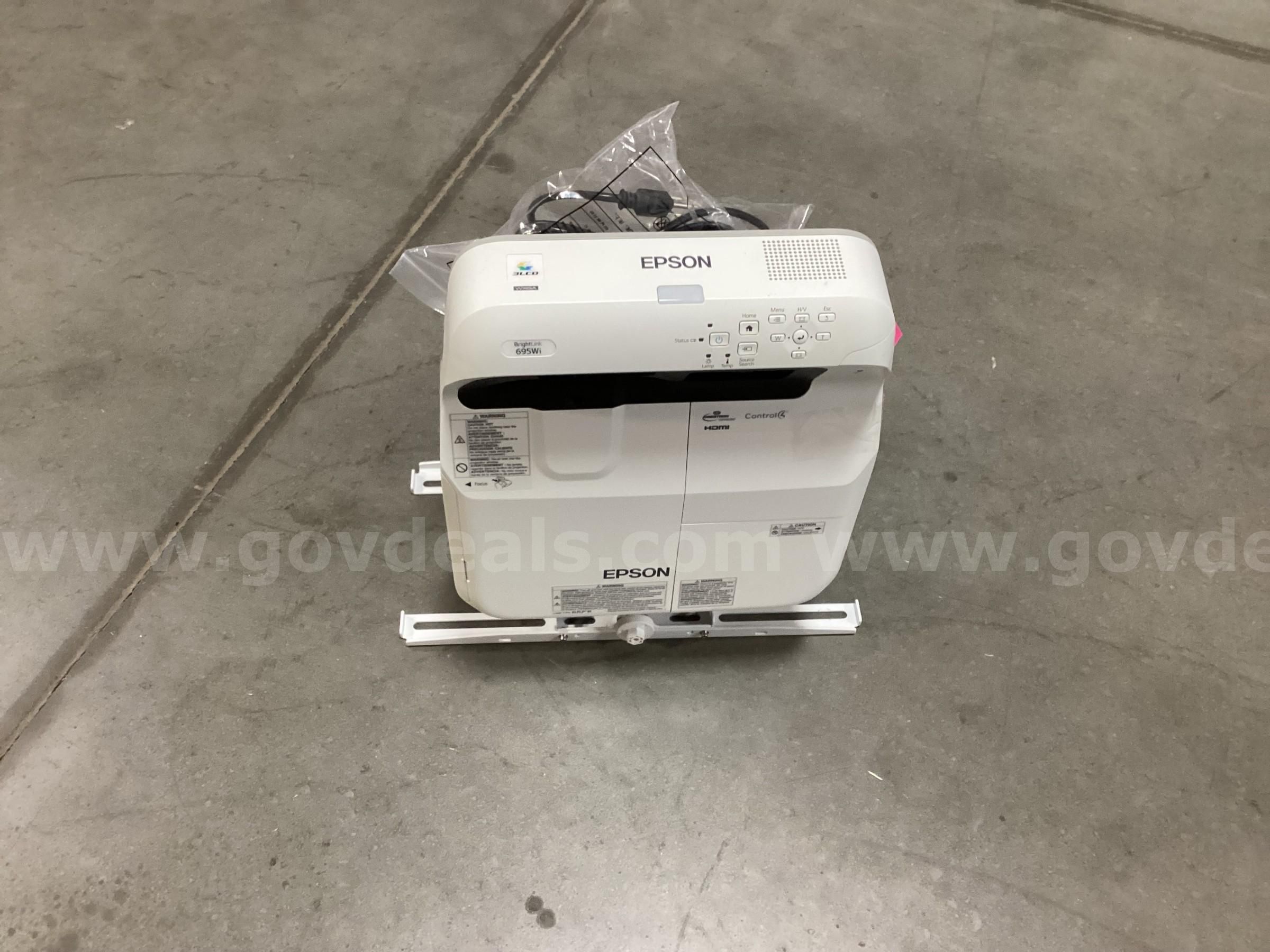 Projector and Mount