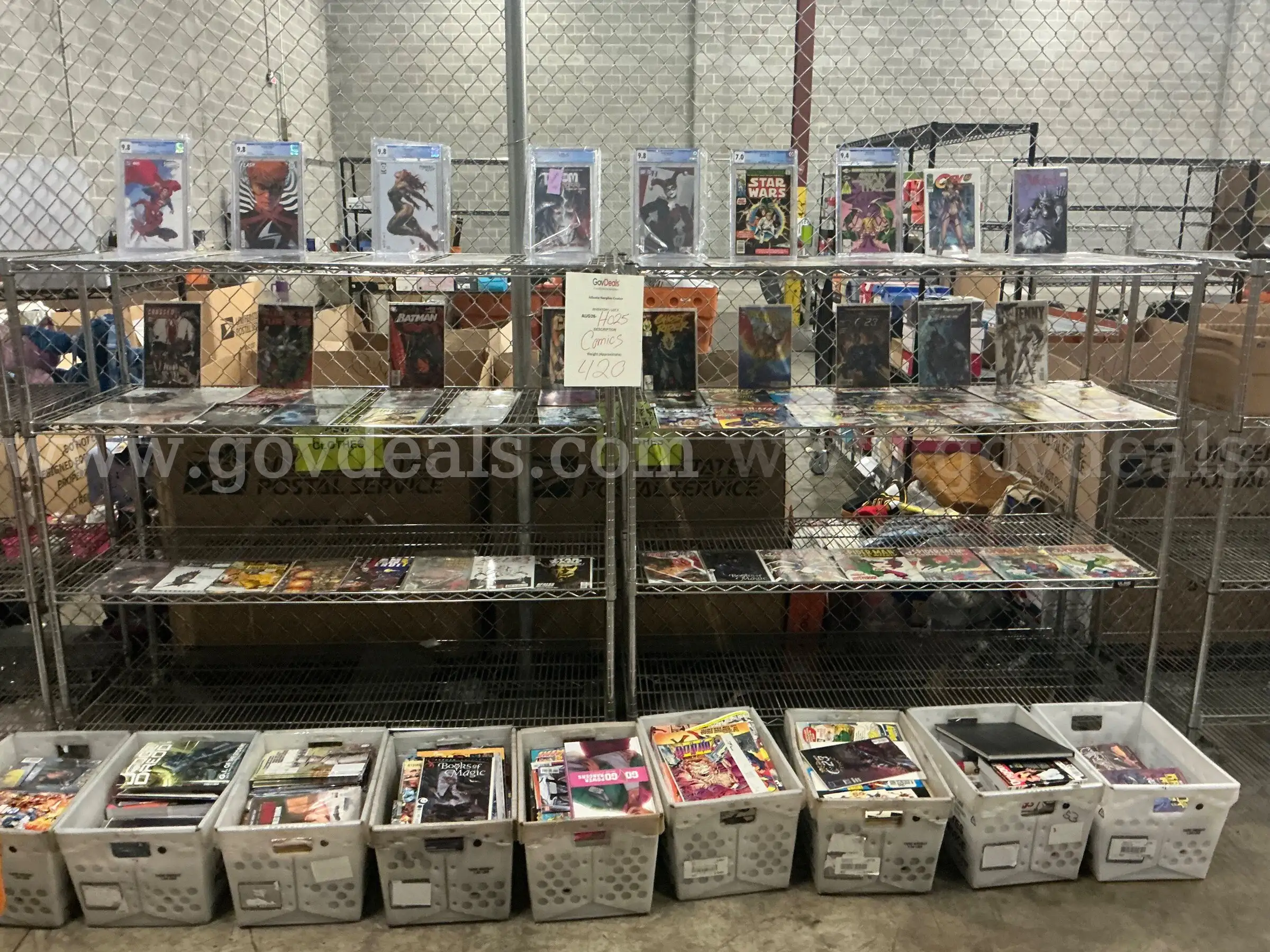Collectibles Comics (AUG26-H025)