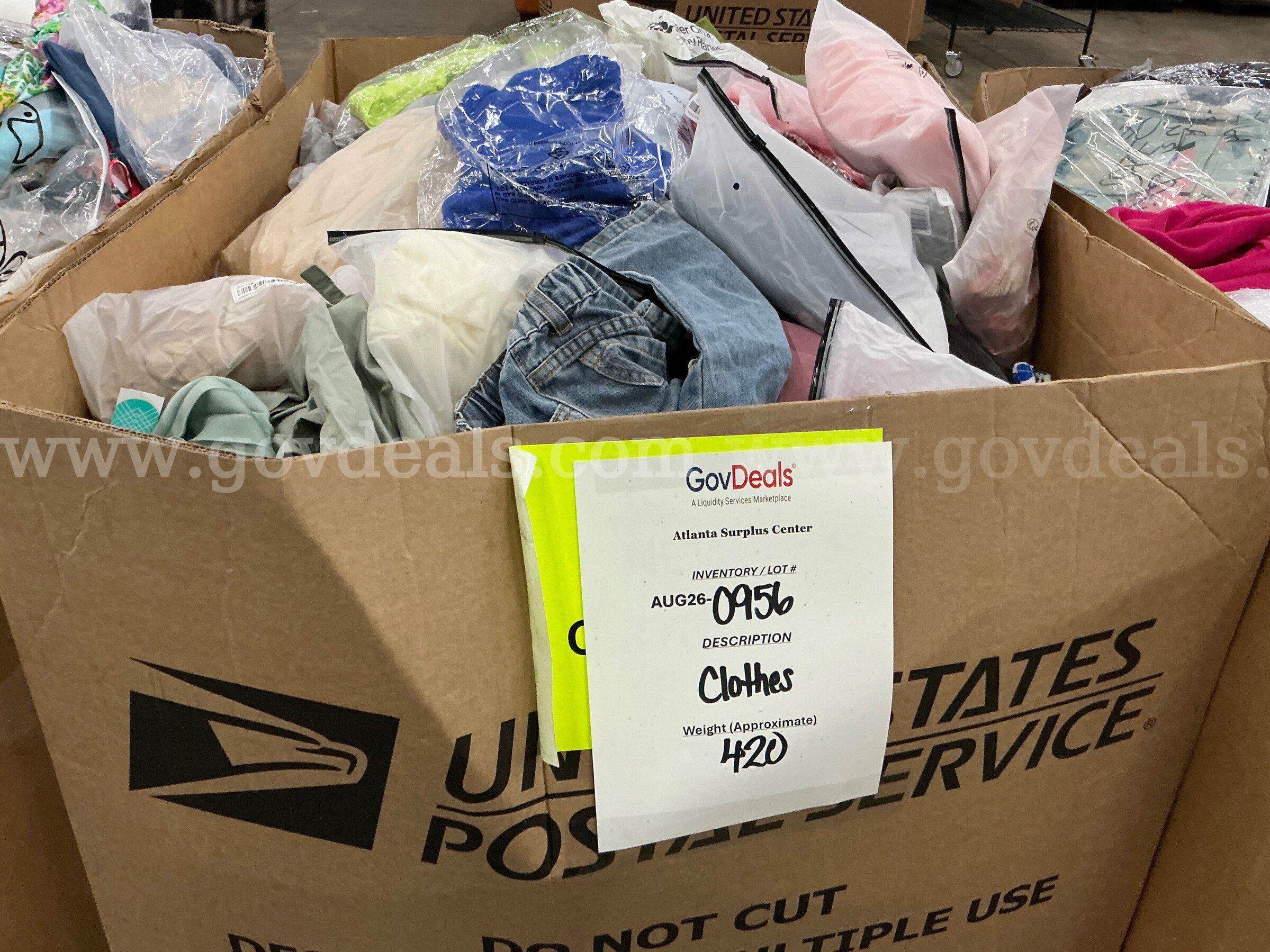 Apparel Clothes (AUG26-0956)