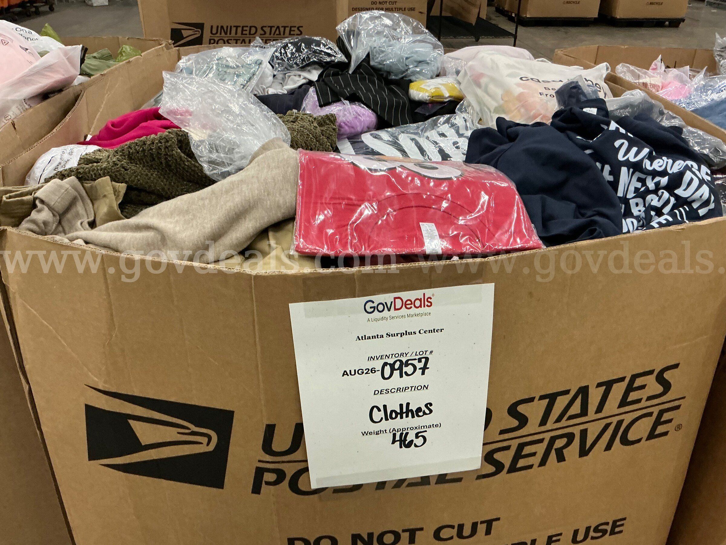 Apparel Clothes (AUG26-0957)