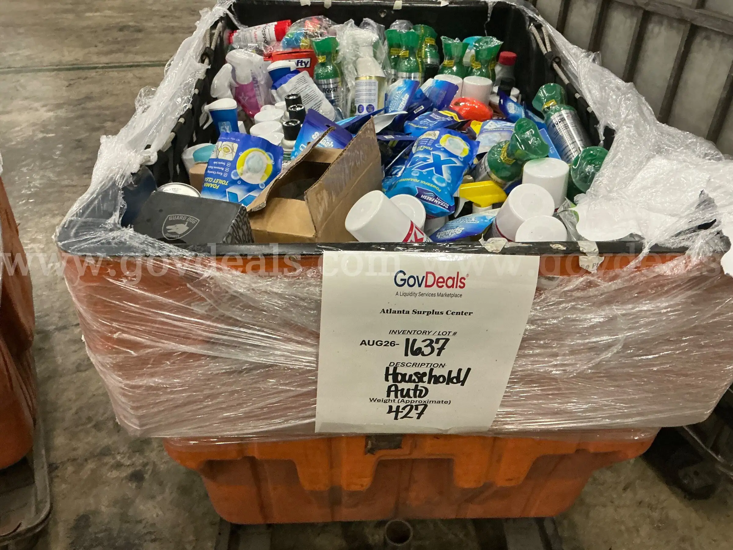 General Merchandise Household Cleaning Products Auto Chemicals (AUG26-1637)