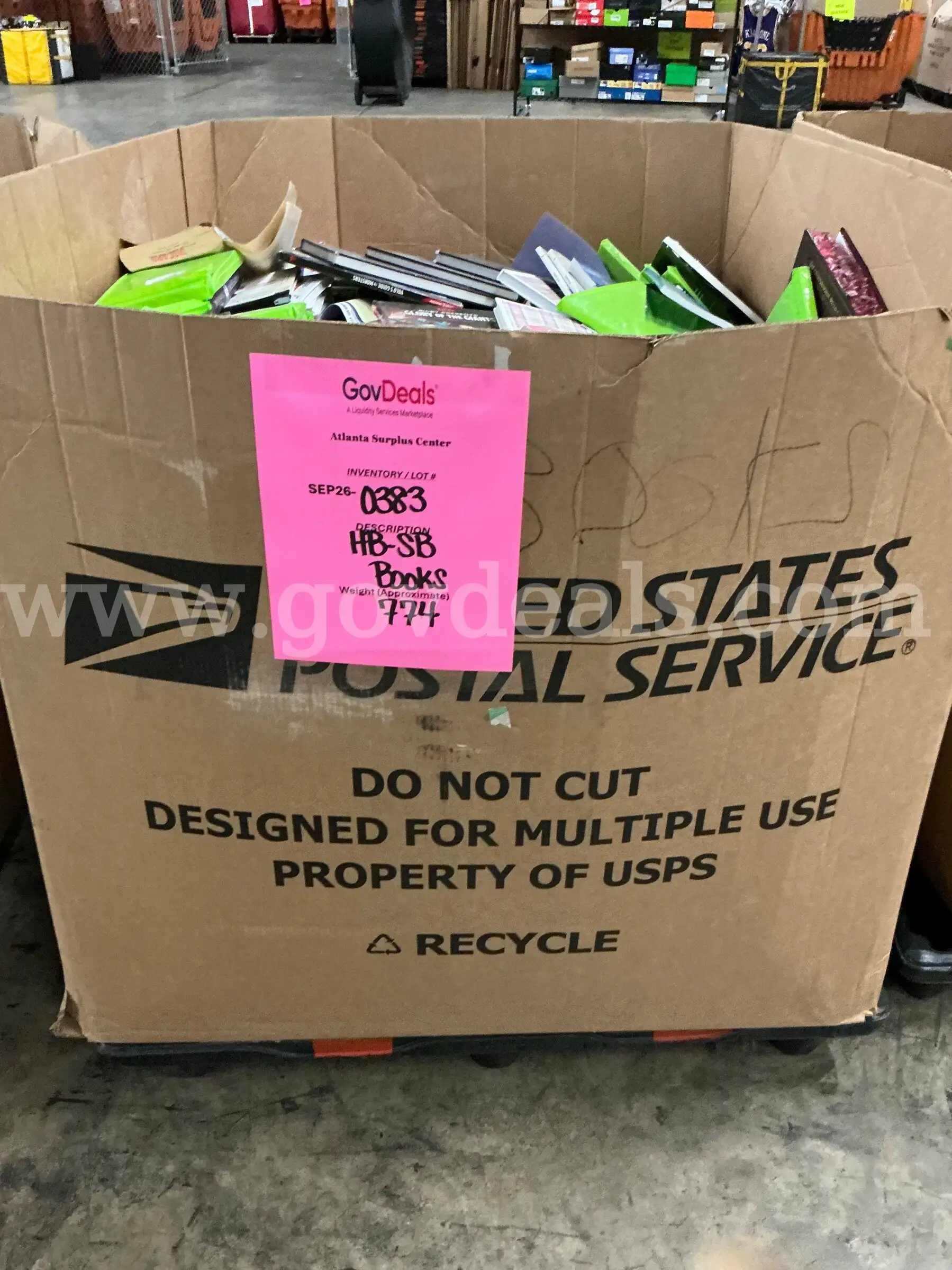 Books Mixed Hard and Soft Back (Gaylord) (SEP26-0383)