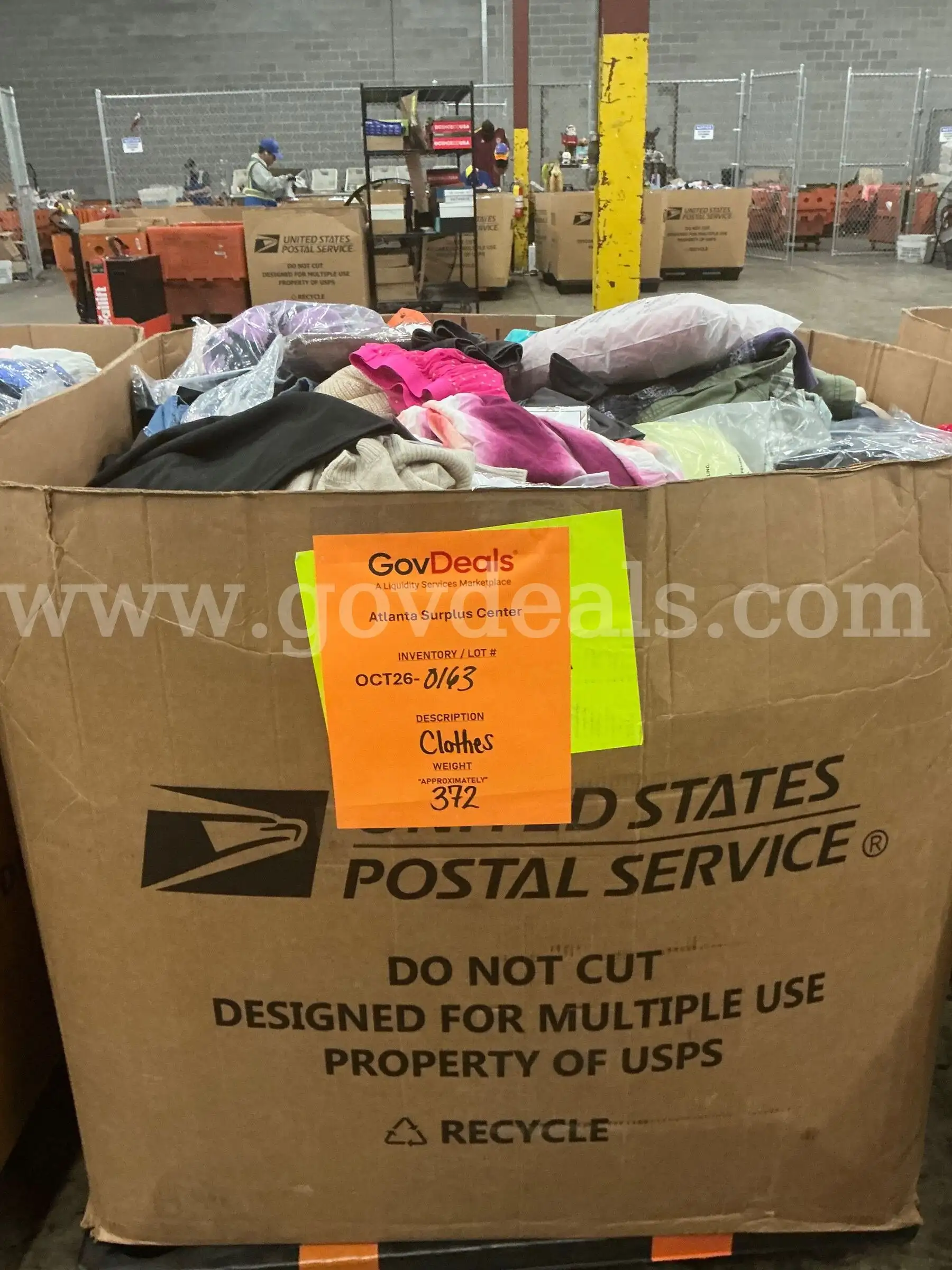 Apparel Clothes (OCT26-0163)