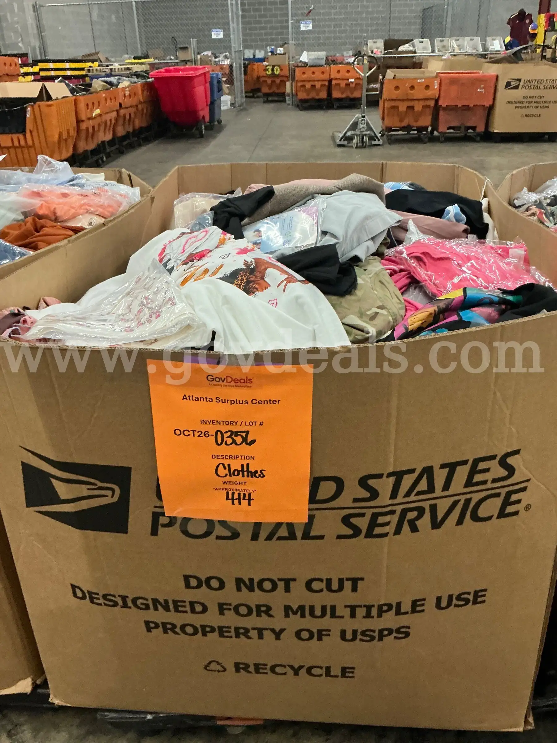 Apparel Clothes (OCT26-0356)