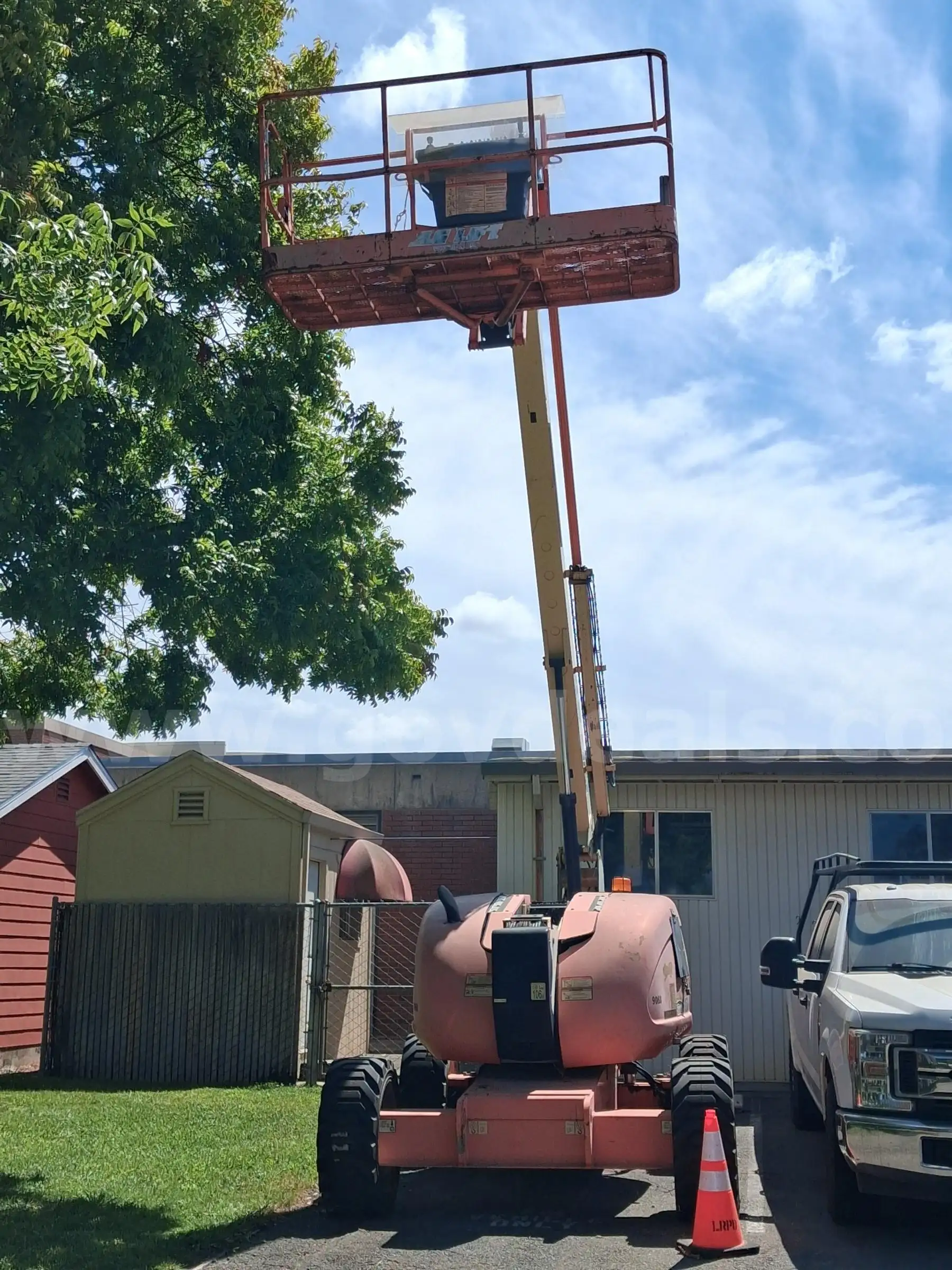 2007 JLG 60 Manlift