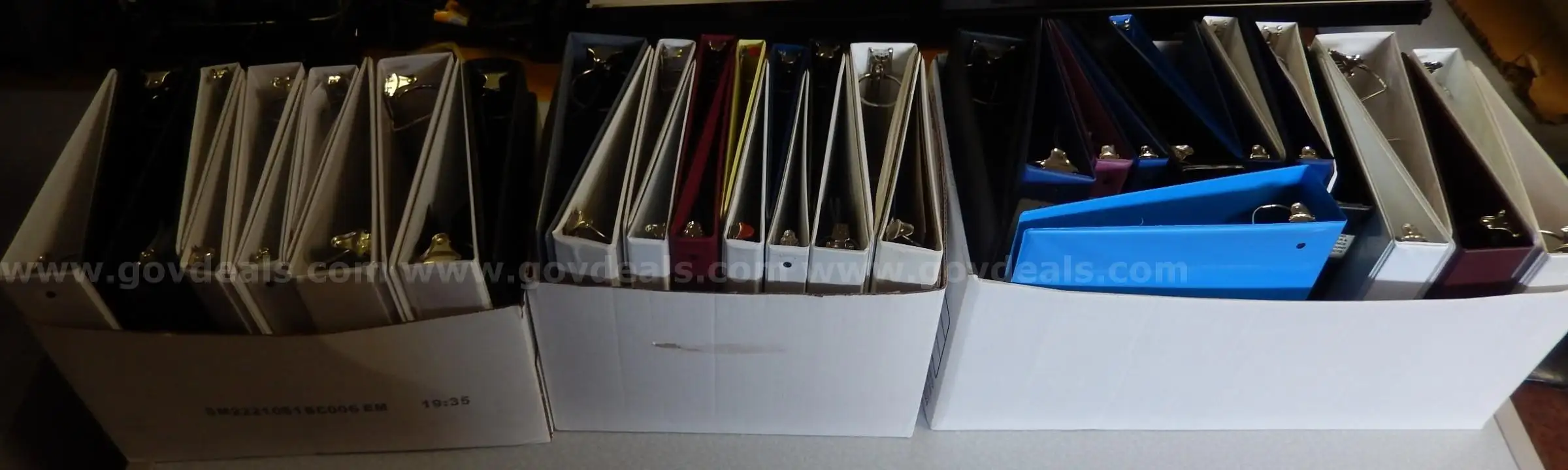 USED (43) ASSORTED 3 RING BINDERS SIZES LISTED BELOW