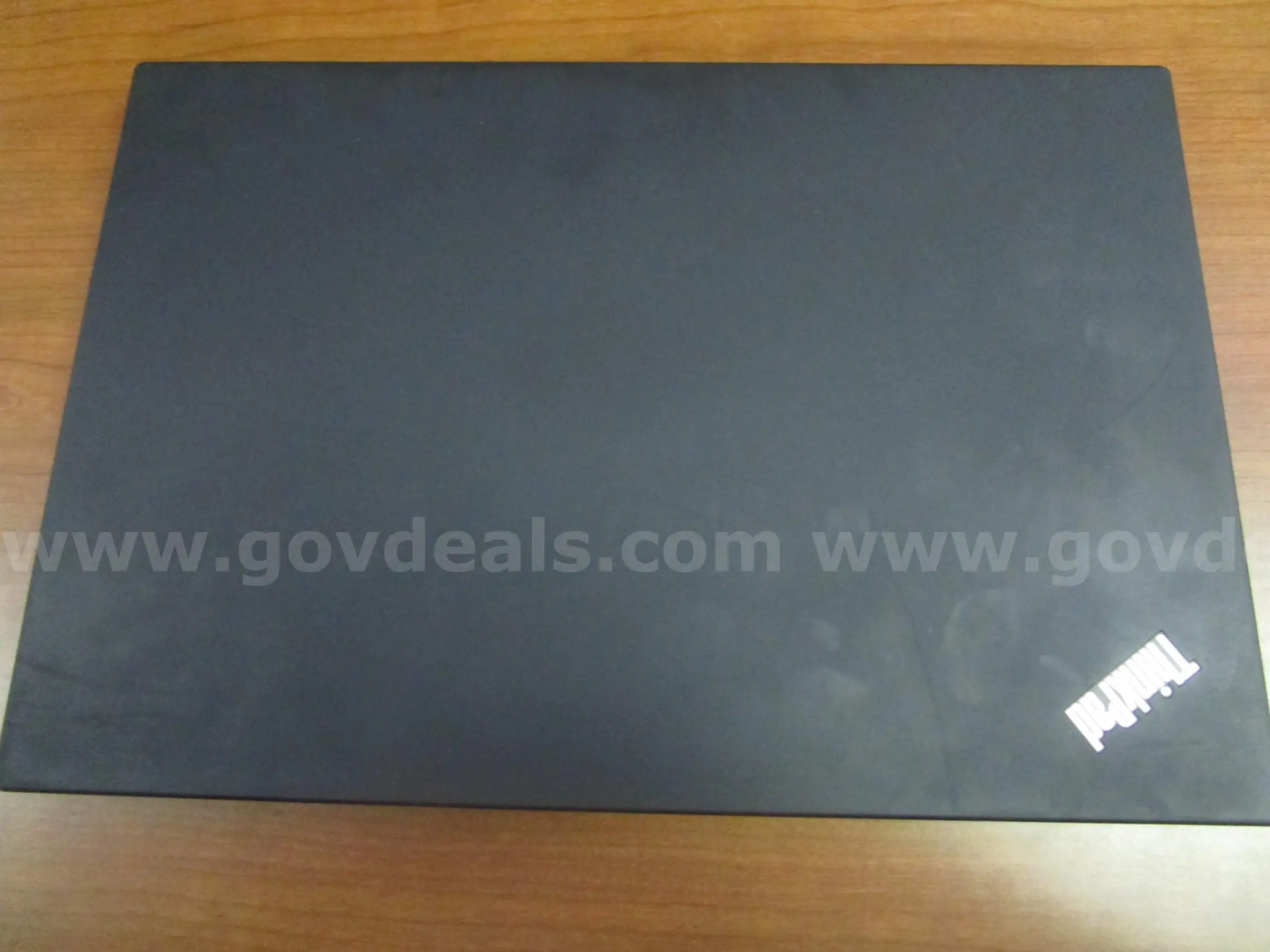 (1) LENOVO THINKPAD P15s GEN 1 LAPTOP i5