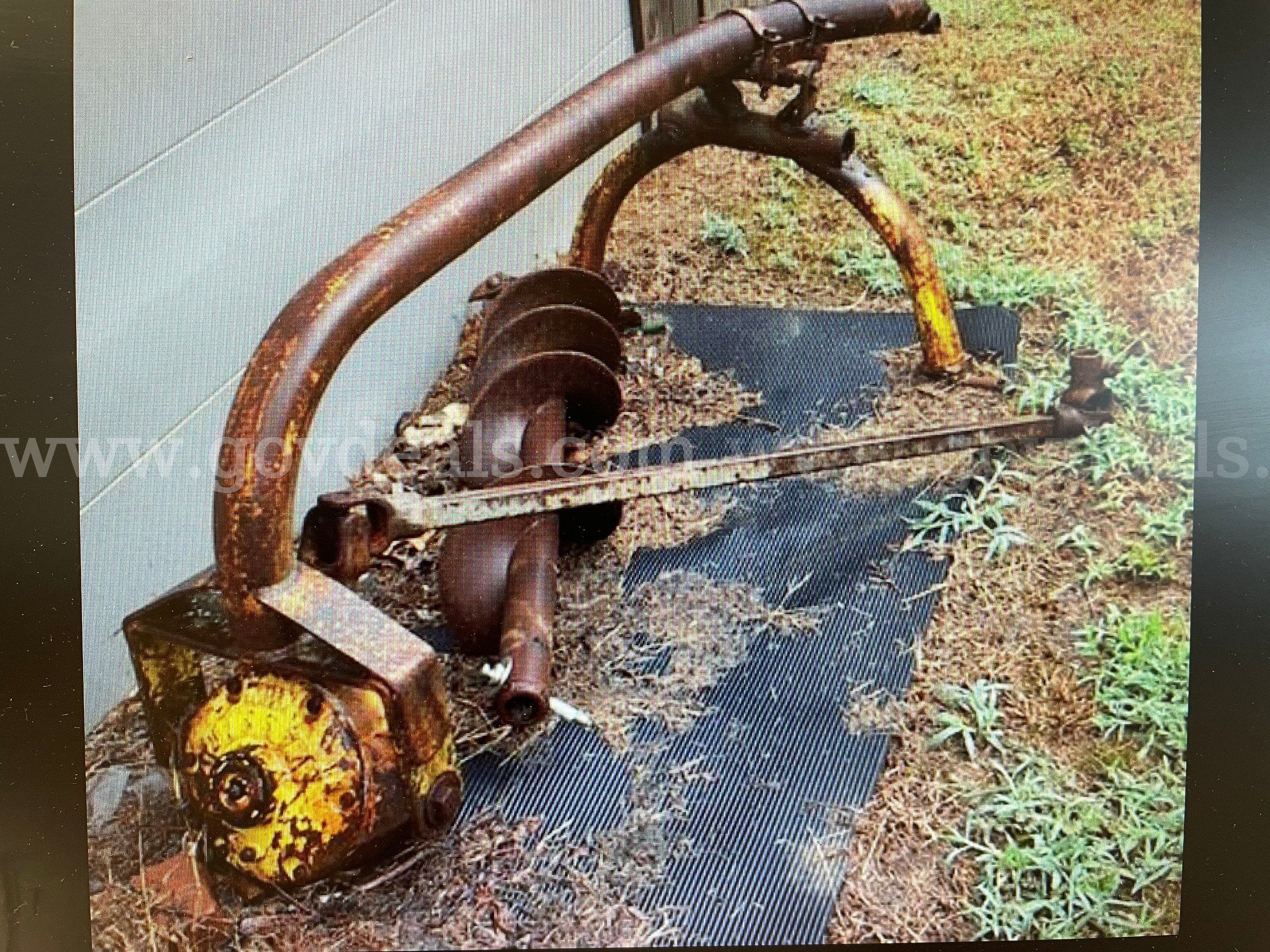 3 POINT POST - HOLE AUGER ATTACHMENT