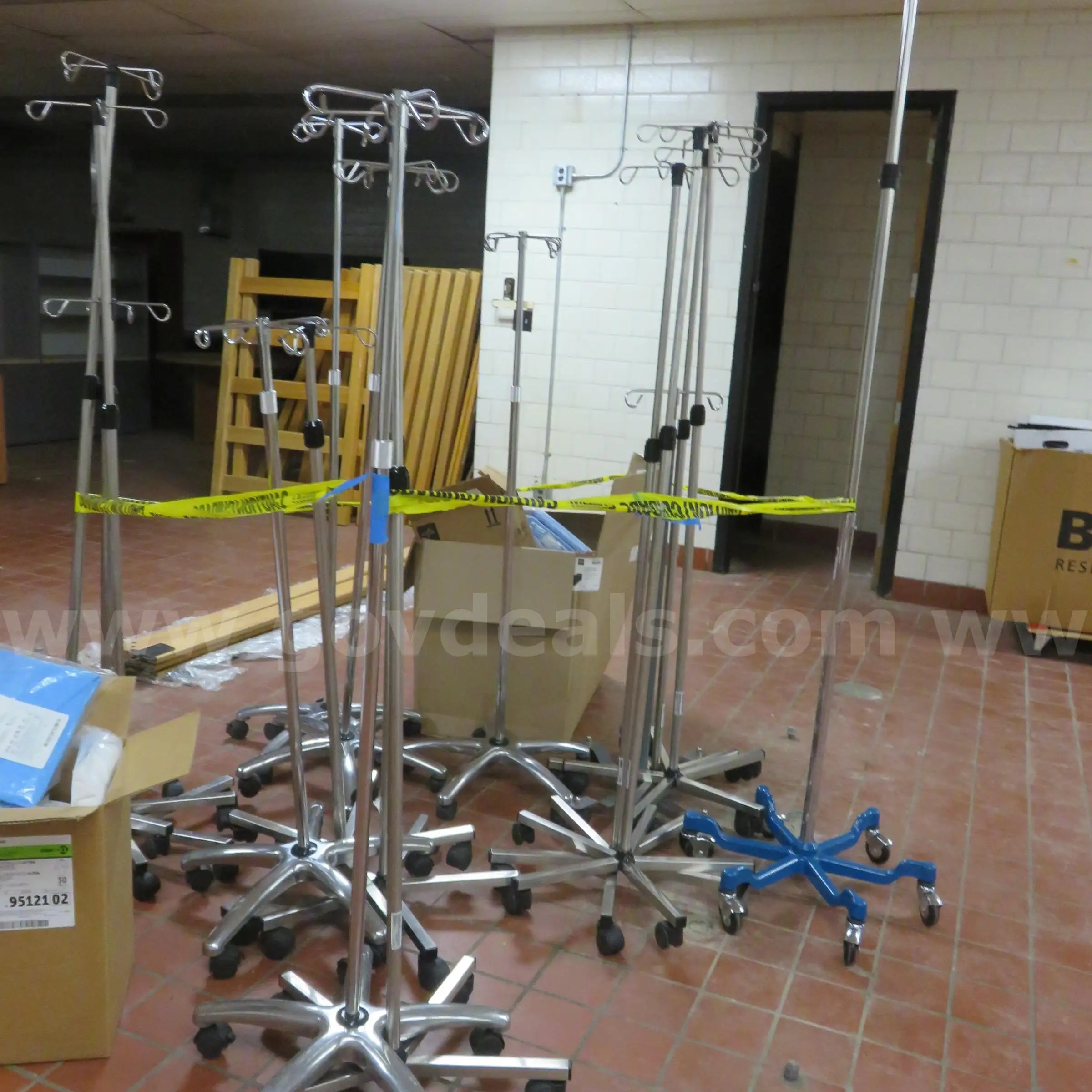 IV Stands - Lot of 13.