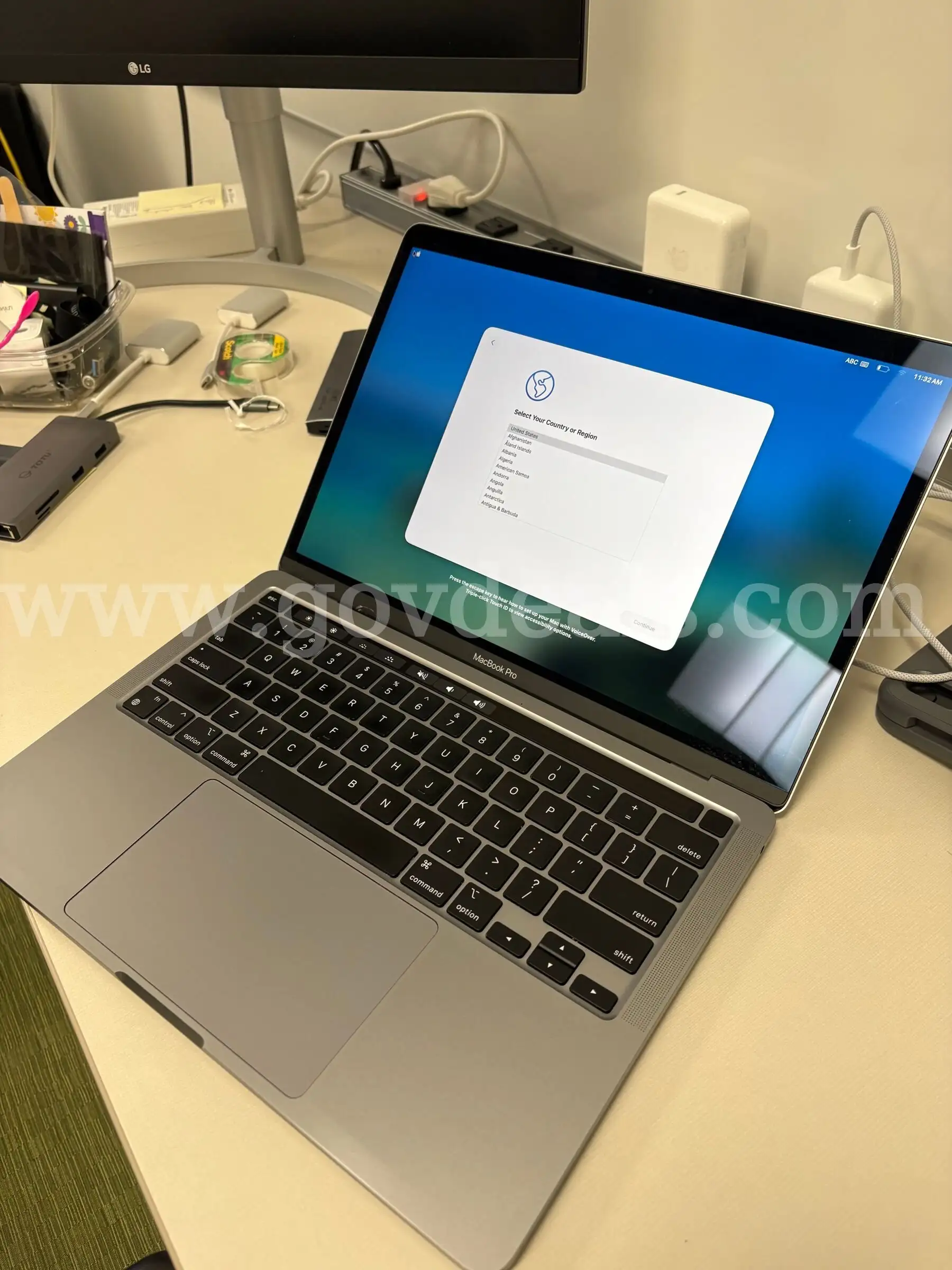 MacBook Pro (13-inch M1 2020)