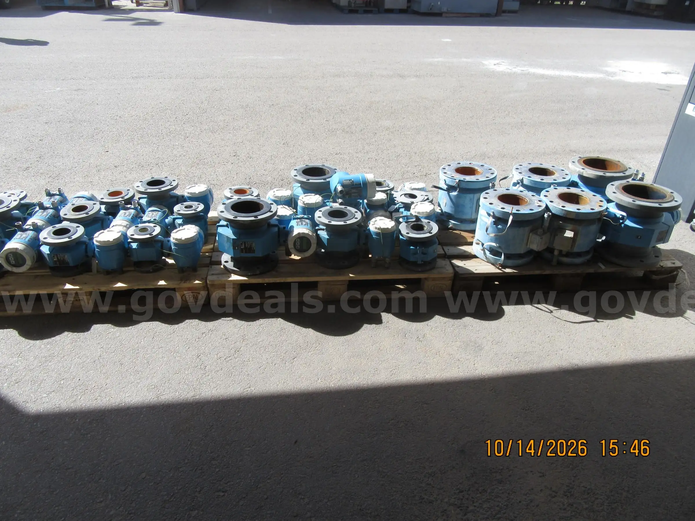 Lot of Various Flow Meters