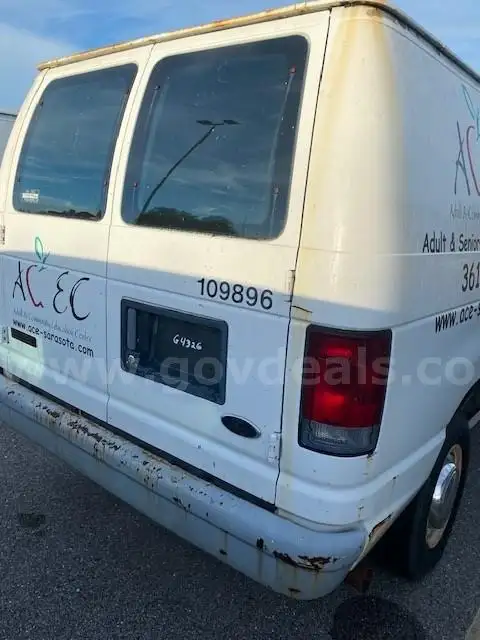 2004 Ford Econoline