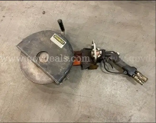 Stanley Hydraulic Saw