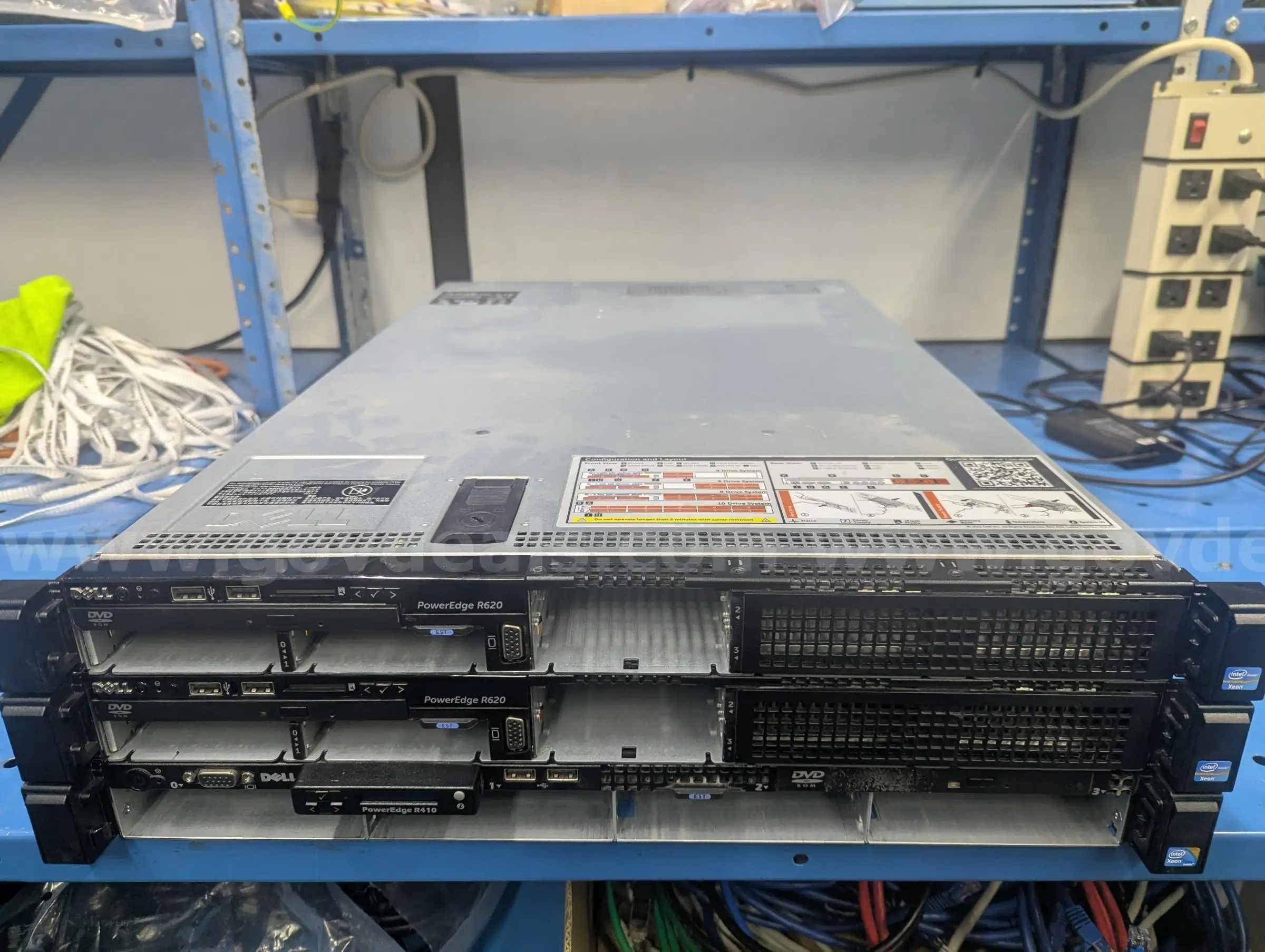 Dell PowerEdge R620 for parts or repair (2)