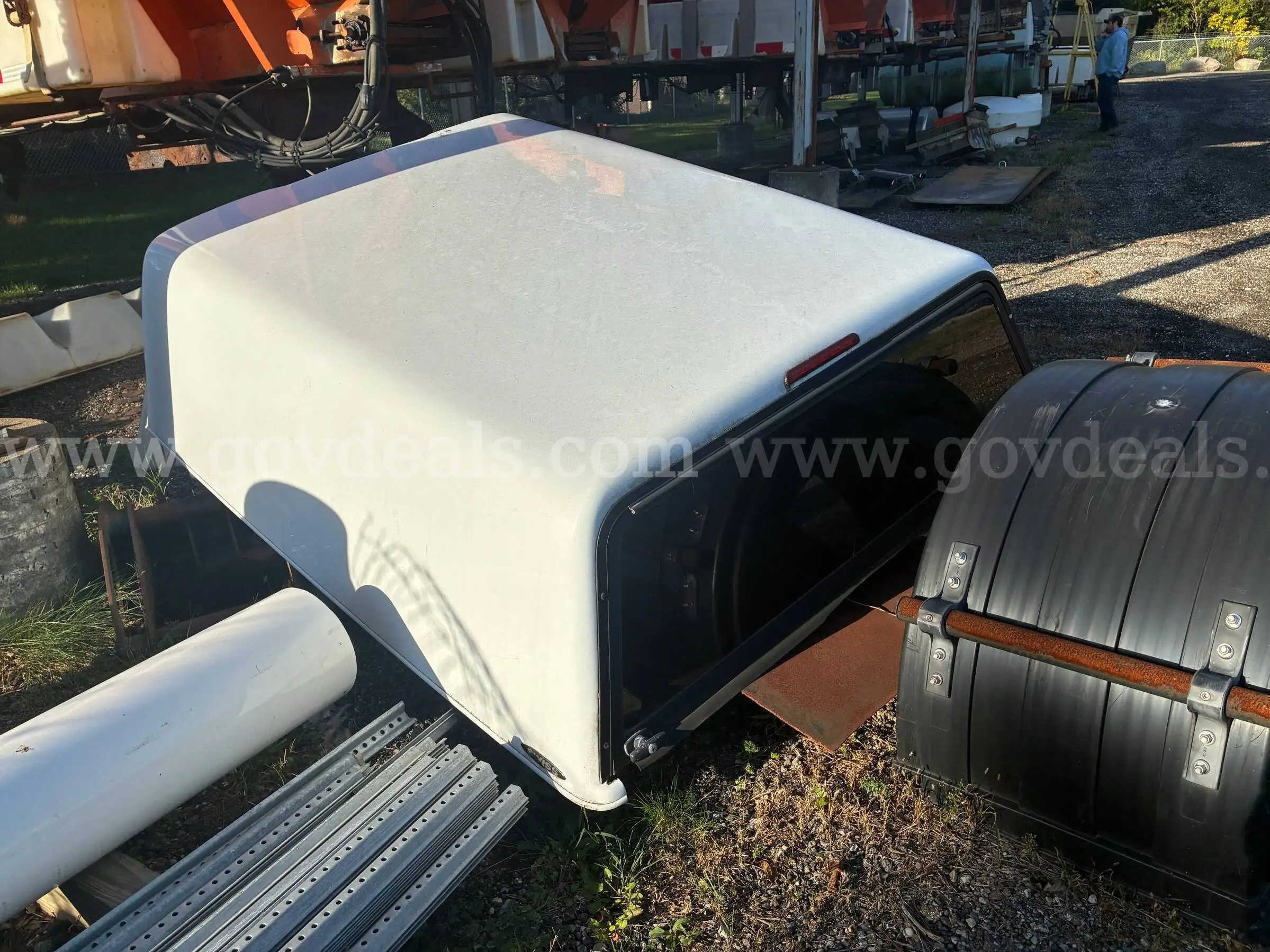2015 F150 Swiss Truck Cap
