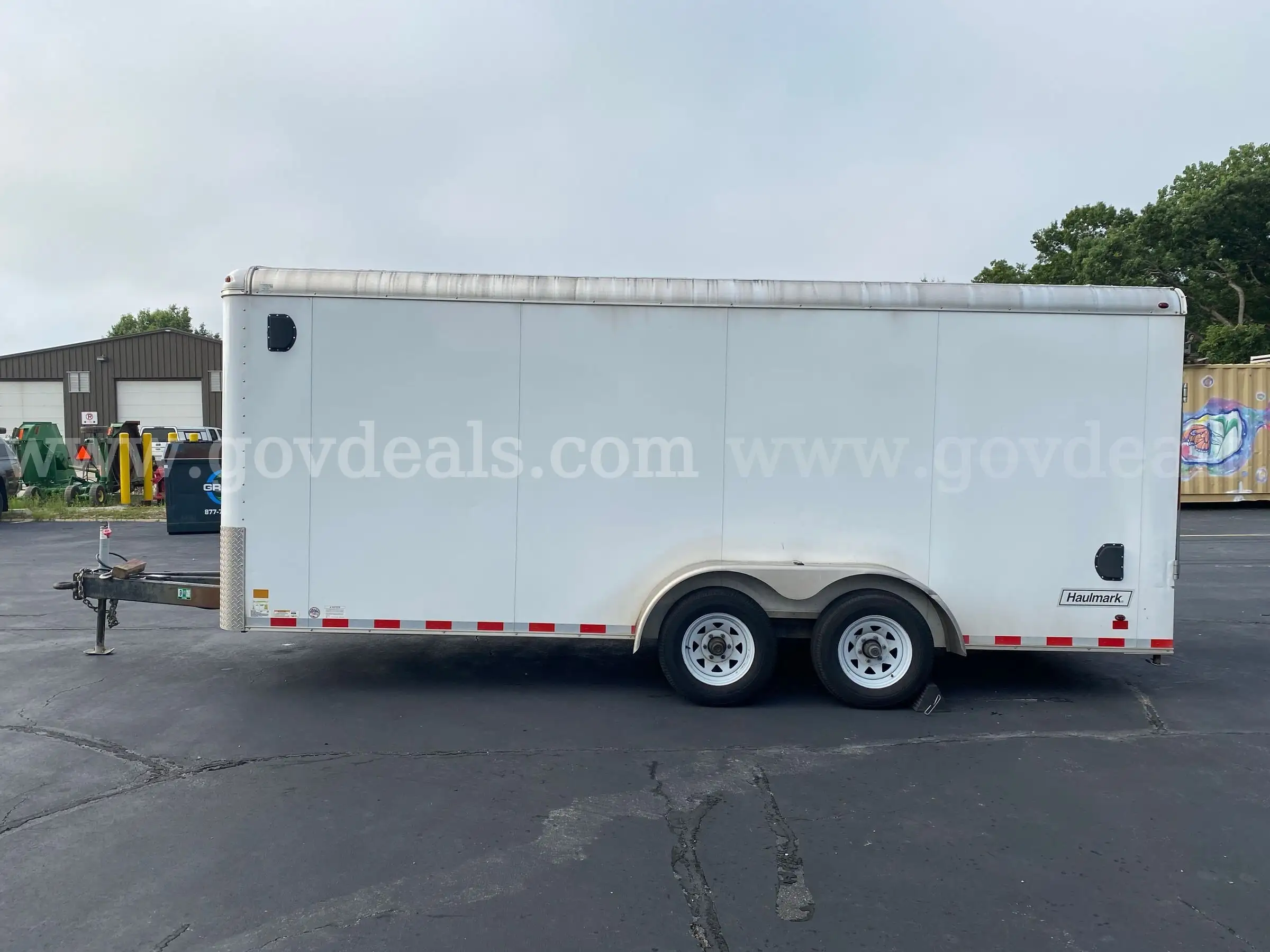 2017 Haulmark KD7X18WT2