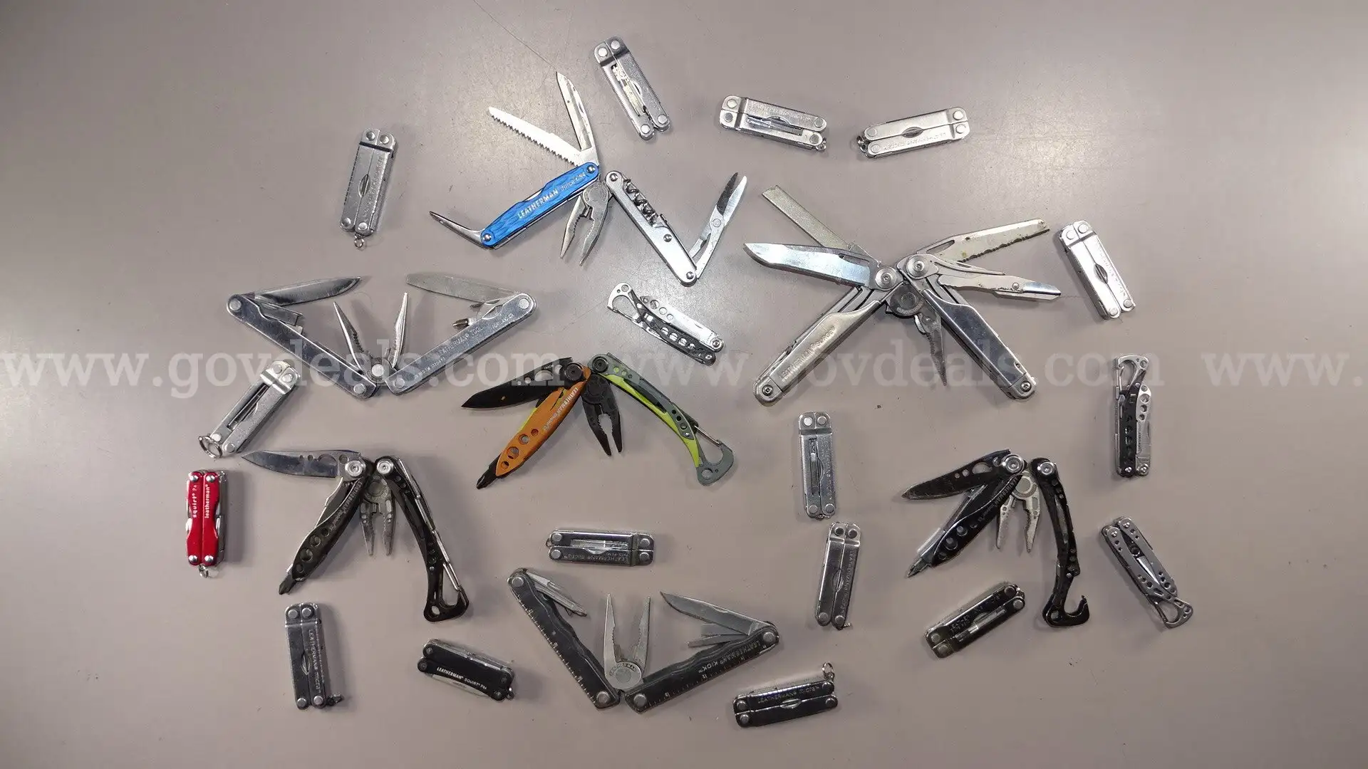 Leatherman Multi-Tools Lot - Shipping Fee $13