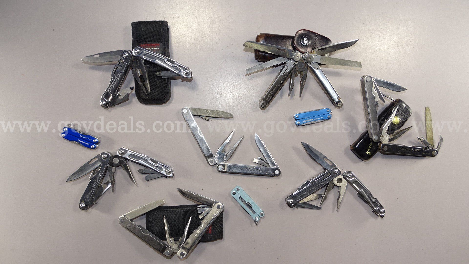 Leatherman Multi-Tools Lot - Shipping Fee $13