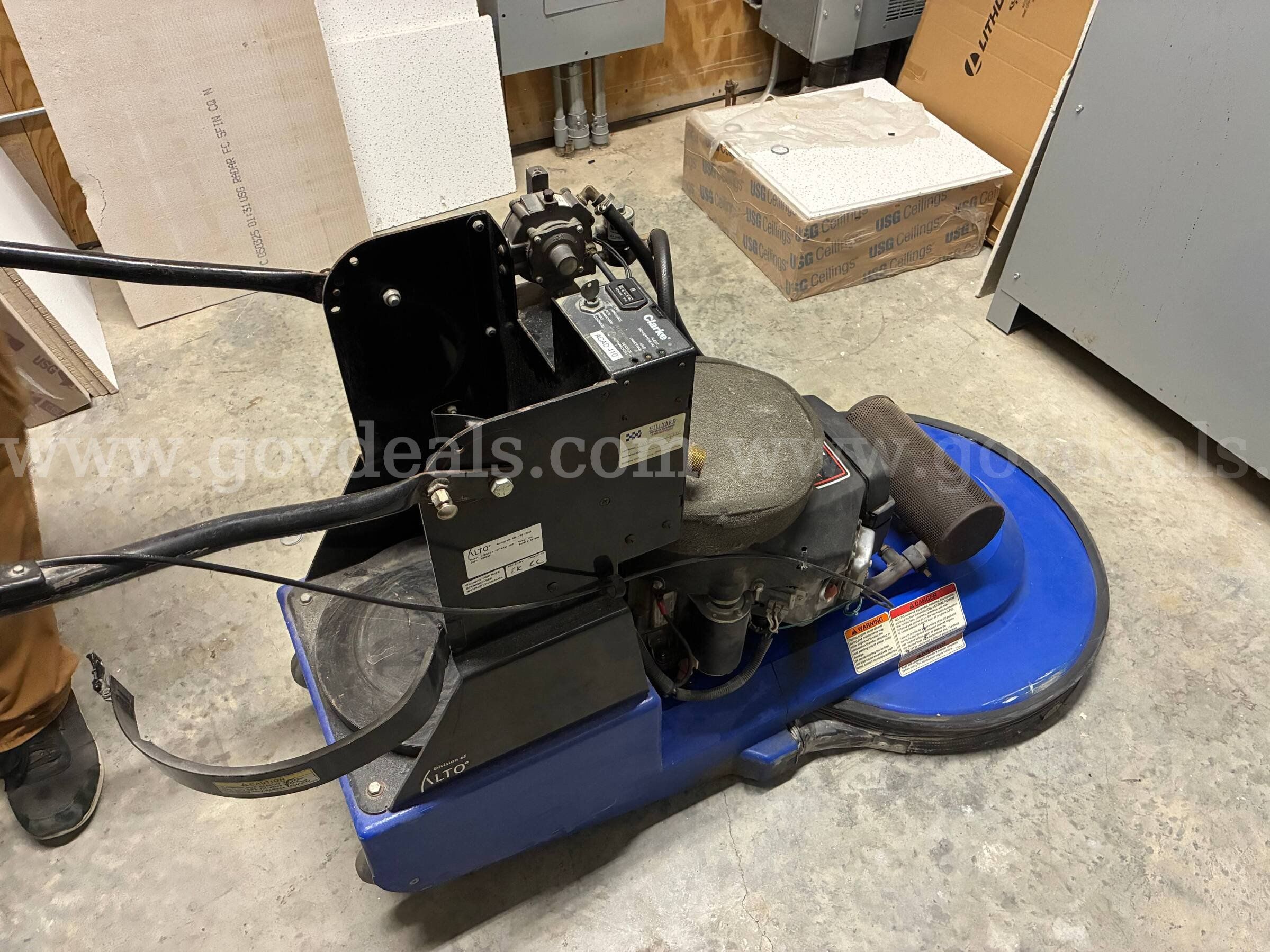 Alto 27 Propane Floor Burnisher Model N7BCDG-27KAW17HP